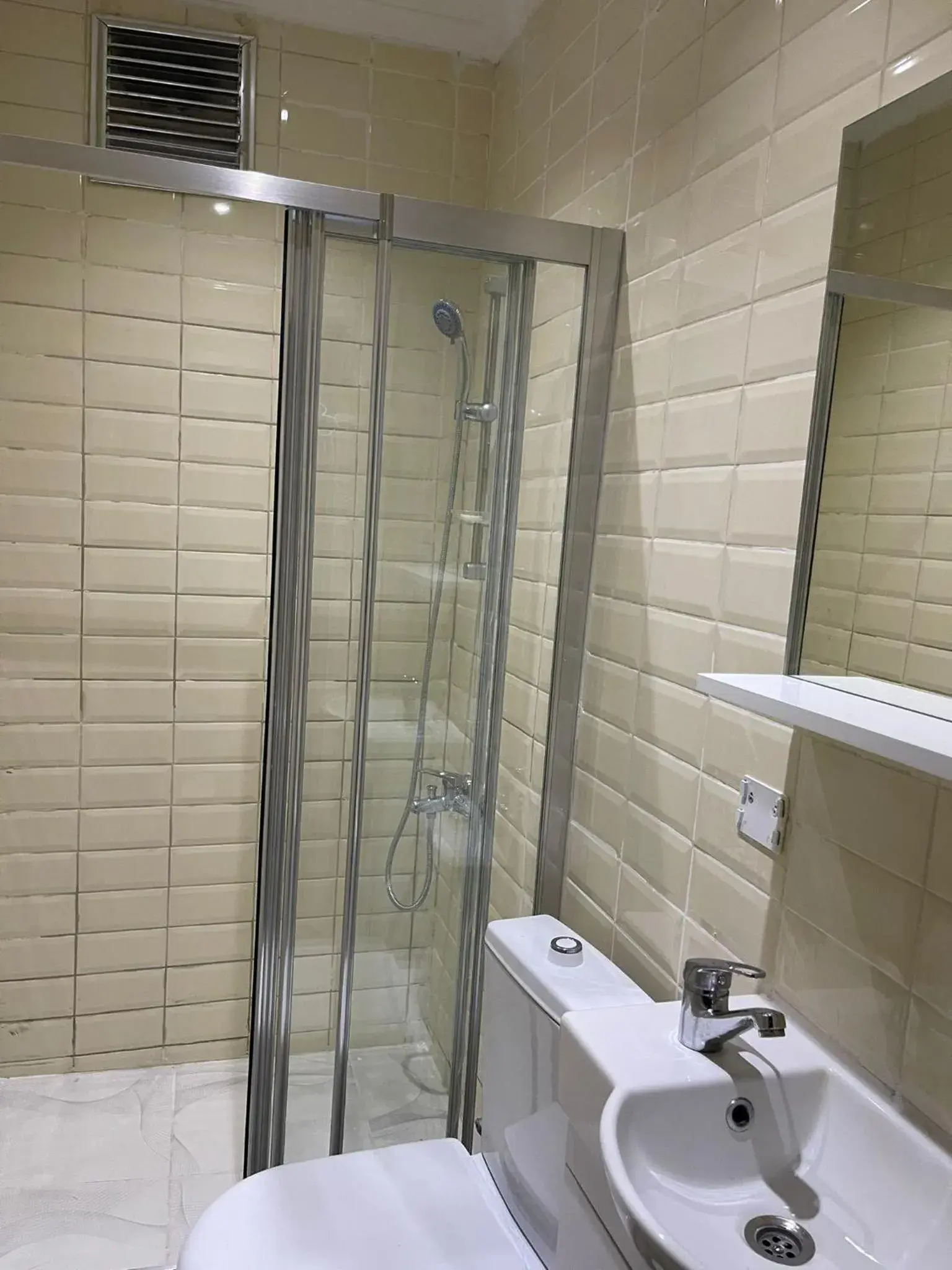 Oldmile Palace Hotel Oldmile Palace Hotel