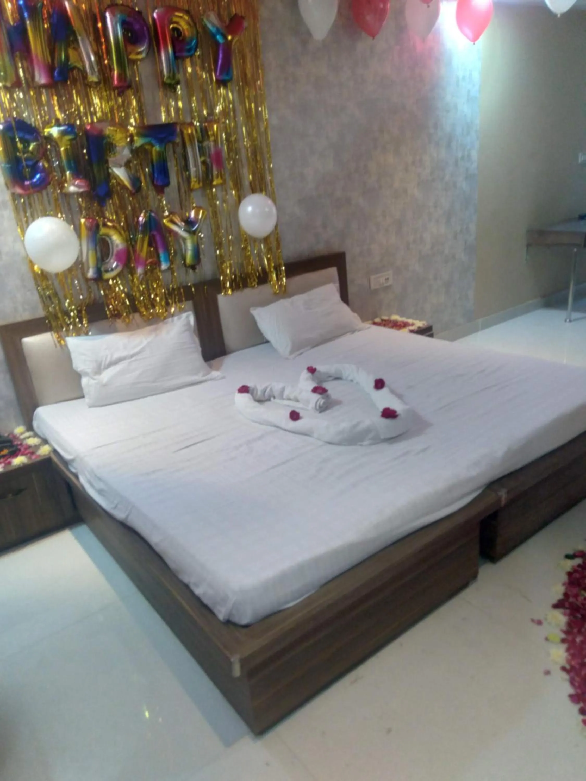 Bed in The Moody Moon Hotel