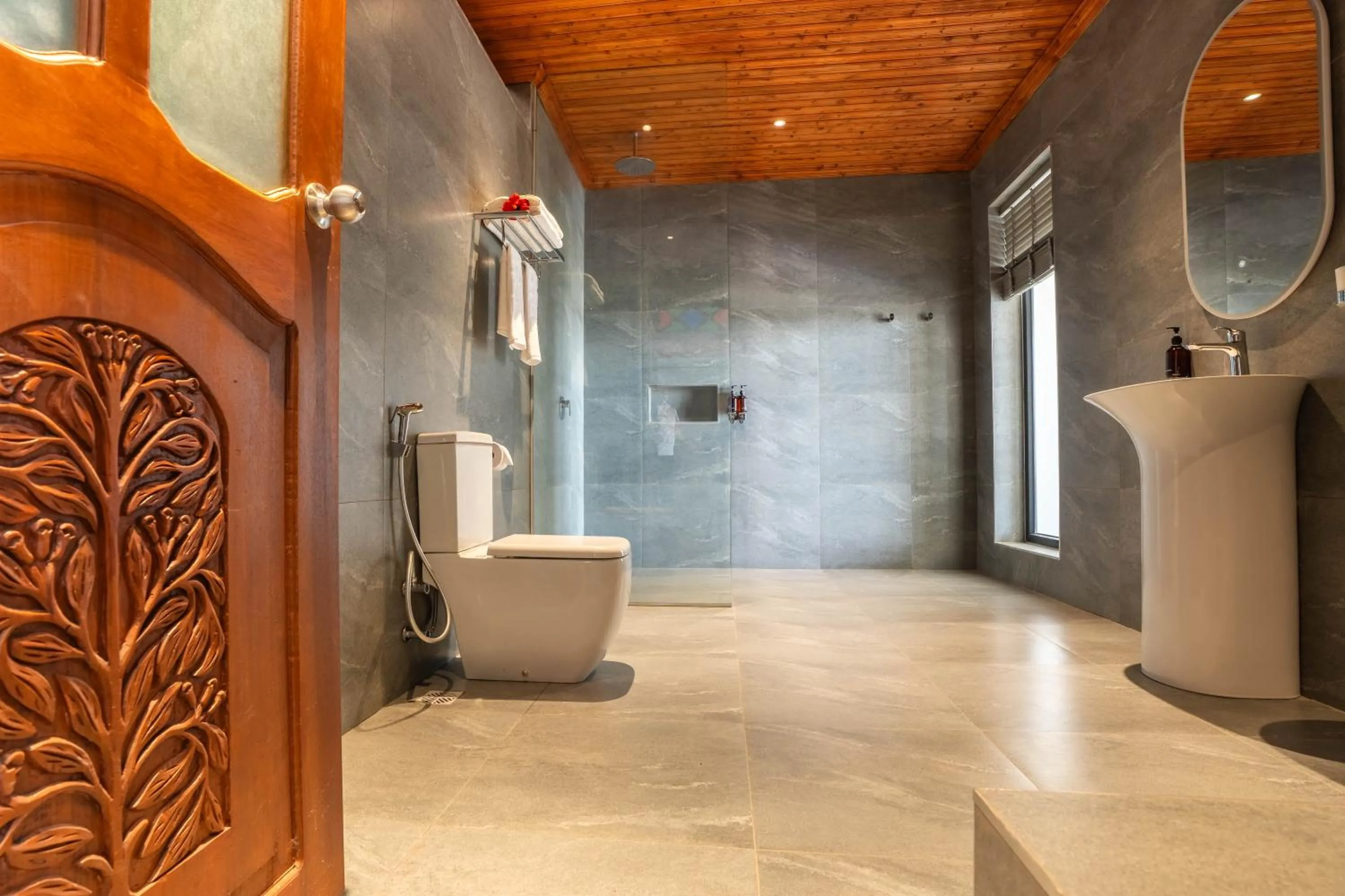 Shower in Tembo Kiwengwa Resort