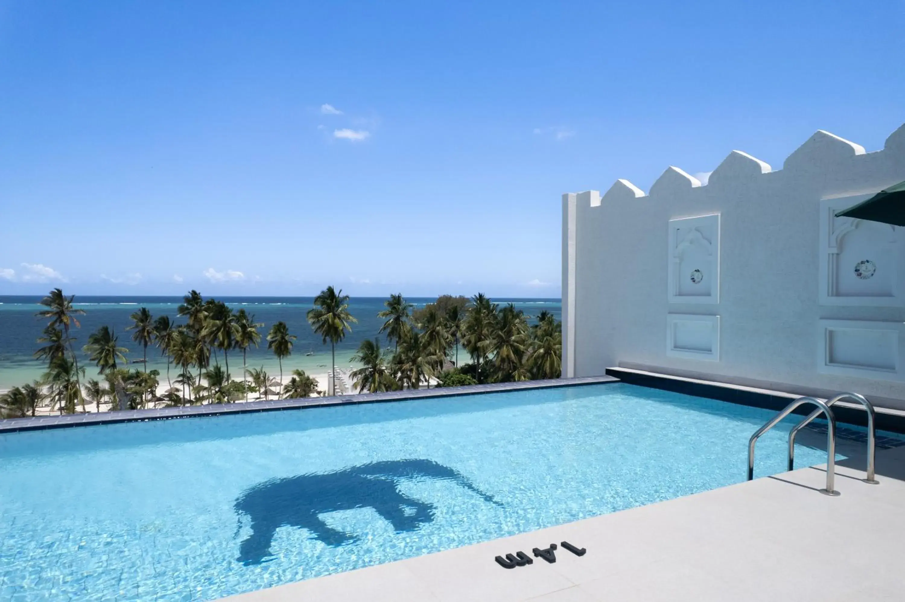 Pool view in Tembo Kiwengwa Resort Pool view in Tembo Kiwengwa Resort