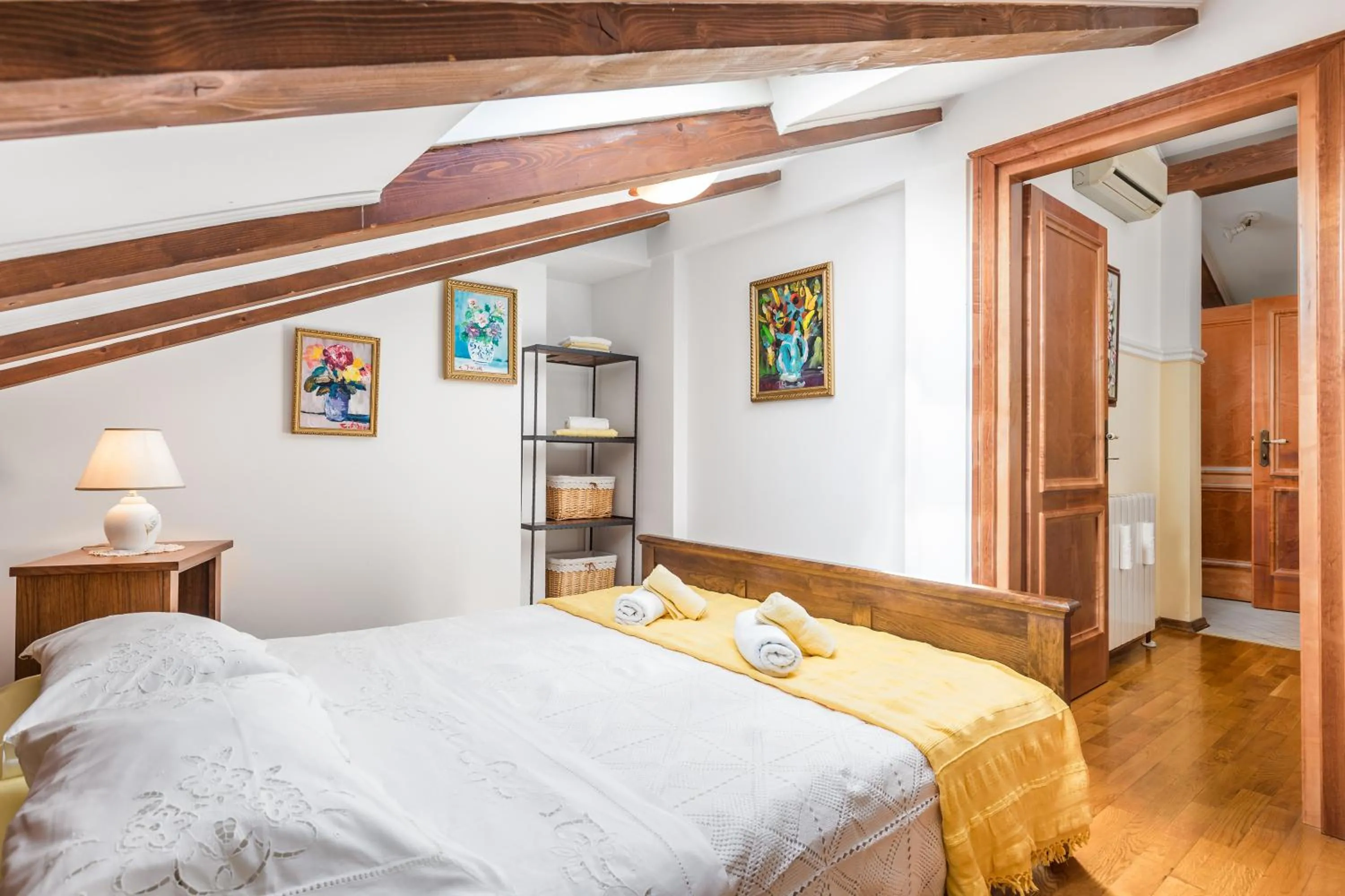 Bed in Apartment Patricia Rijeka