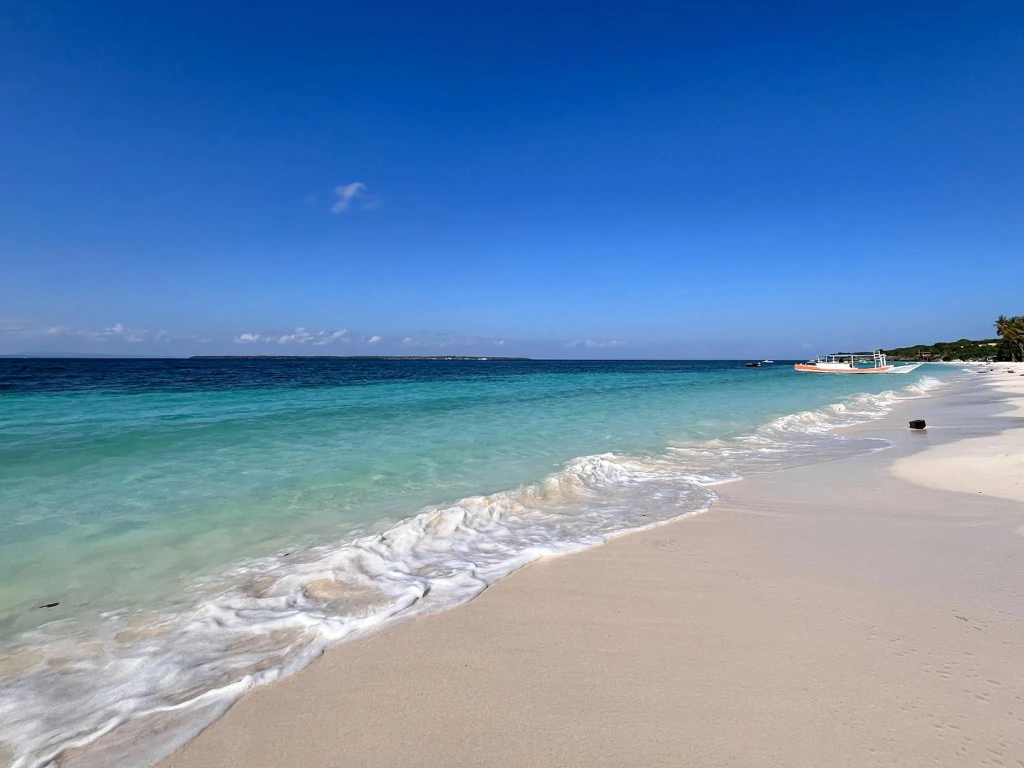 Beach in Bara Cabana Hotel