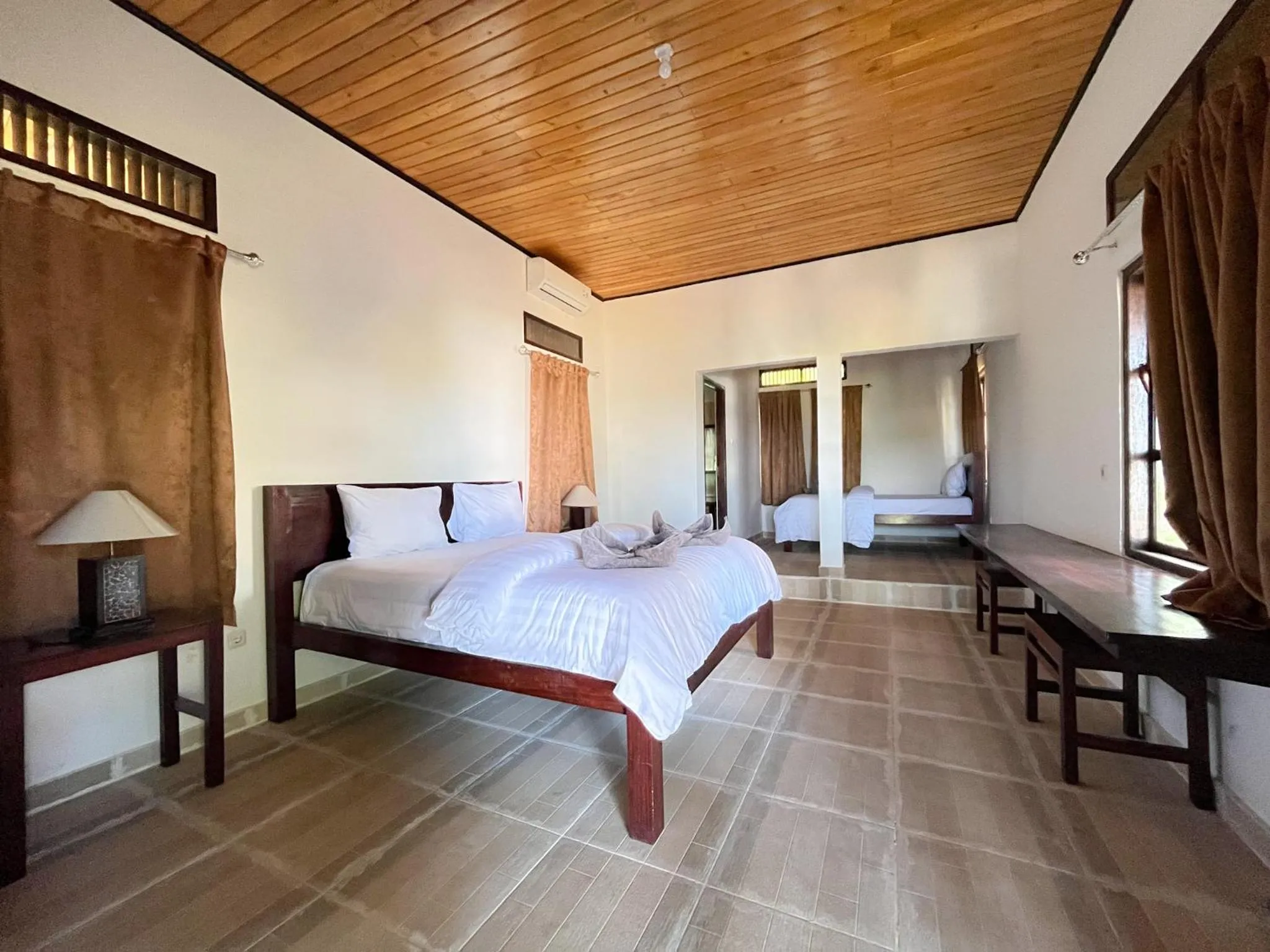 Bed in Bara Cabana Hotel