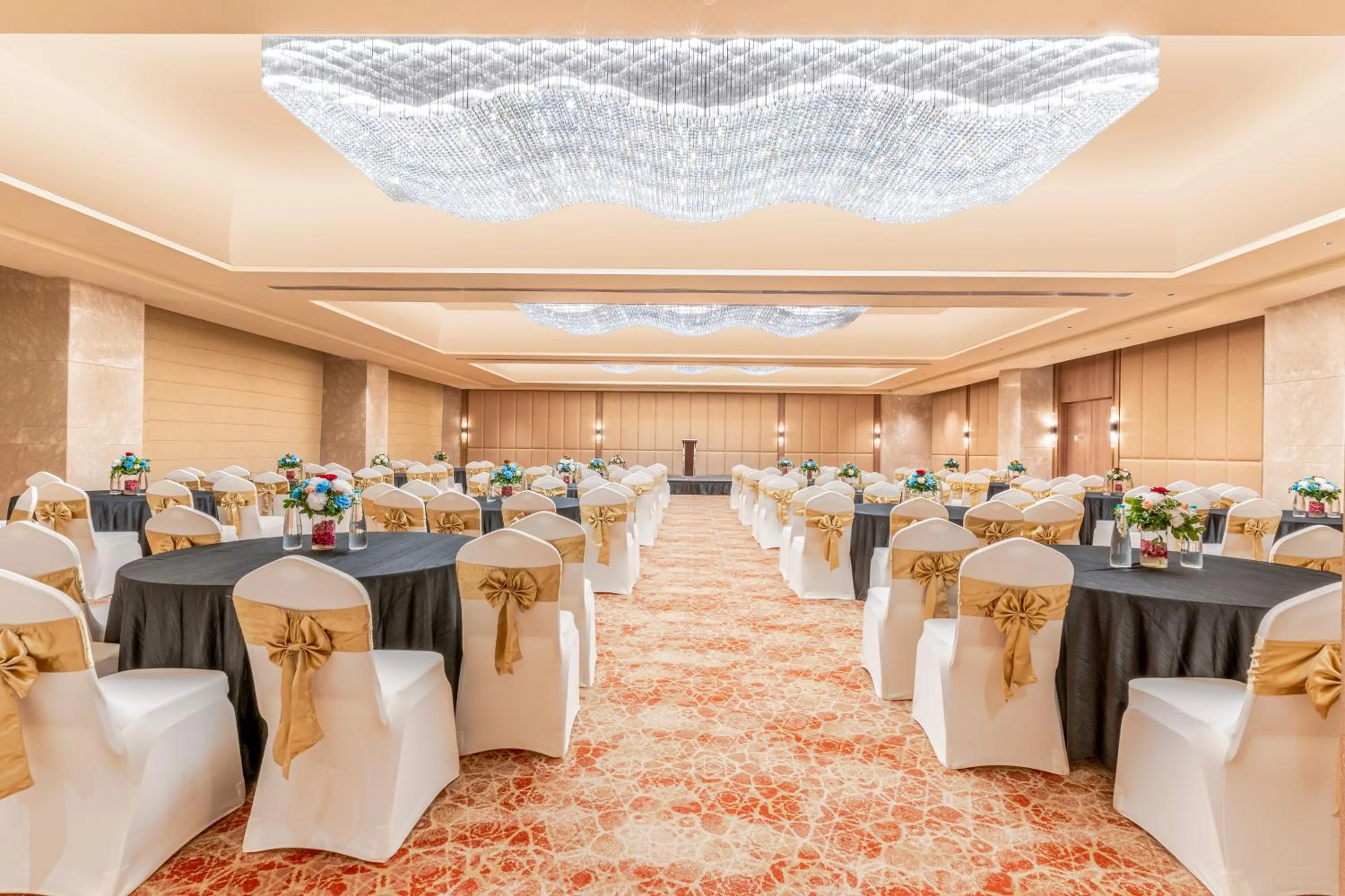 Banquet/Function facilities in Sarovar Premiere Alwar