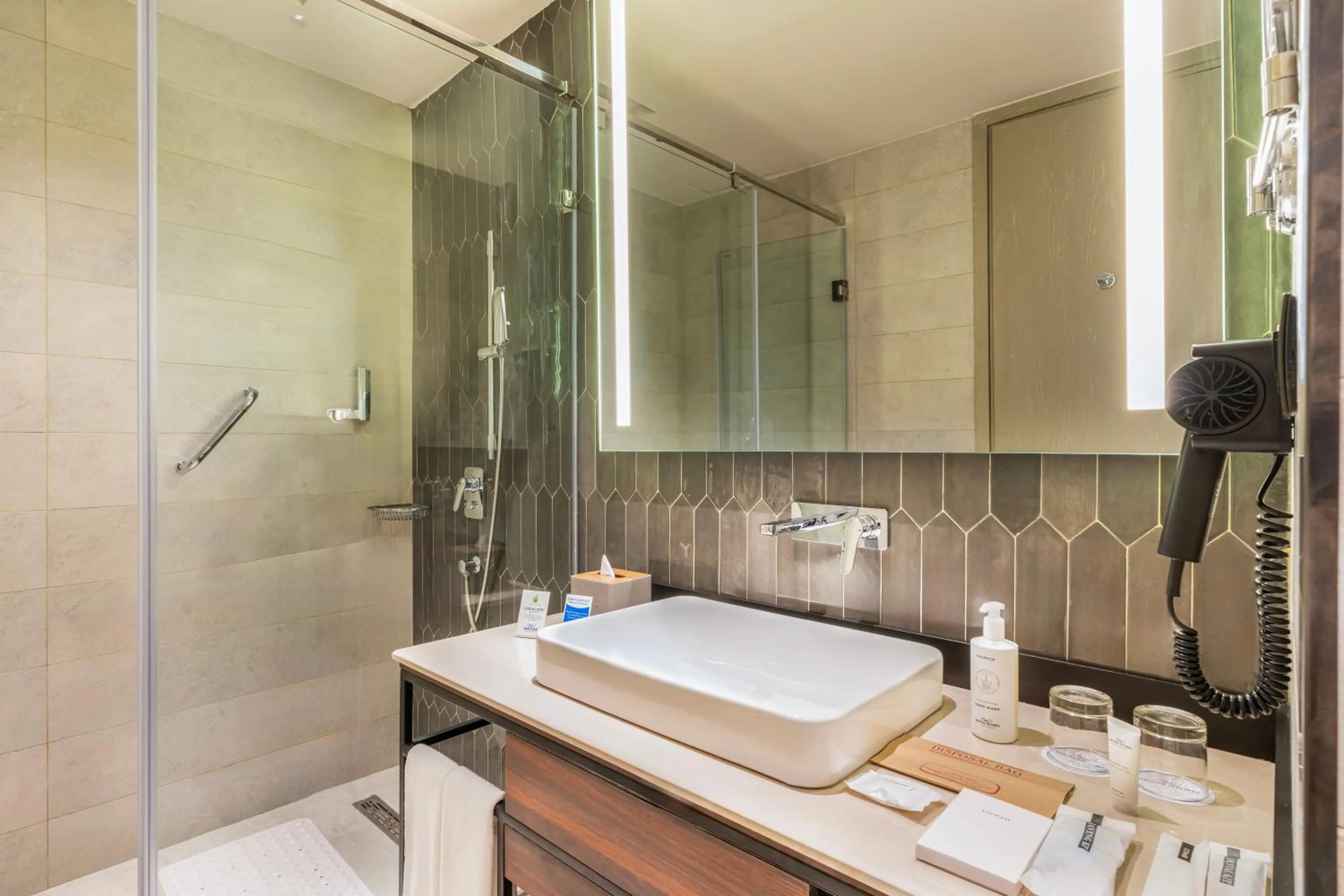 Bathroom in Sarovar Premiere Alwar