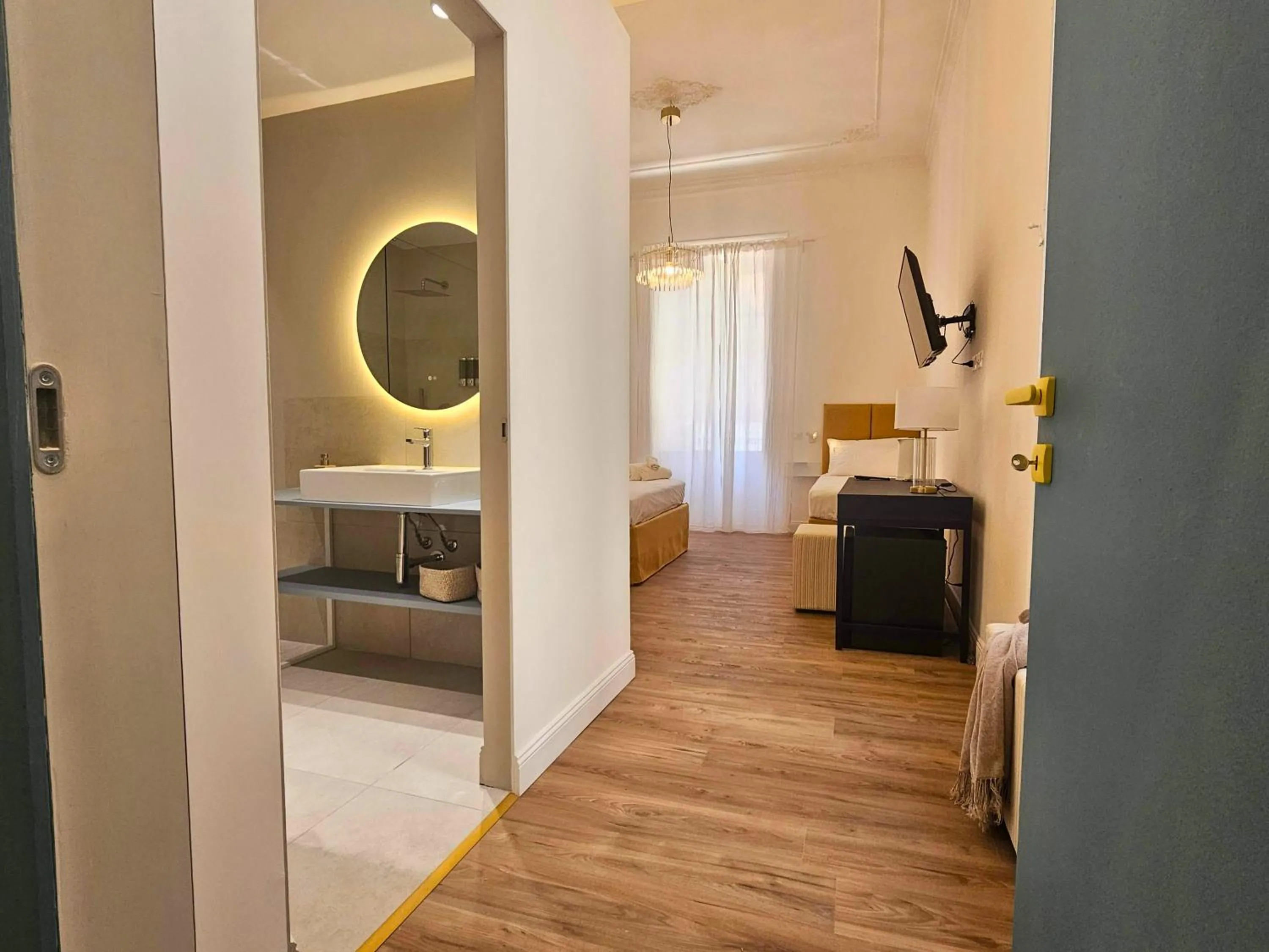 Bedroom, Bed in Dolce Dormire