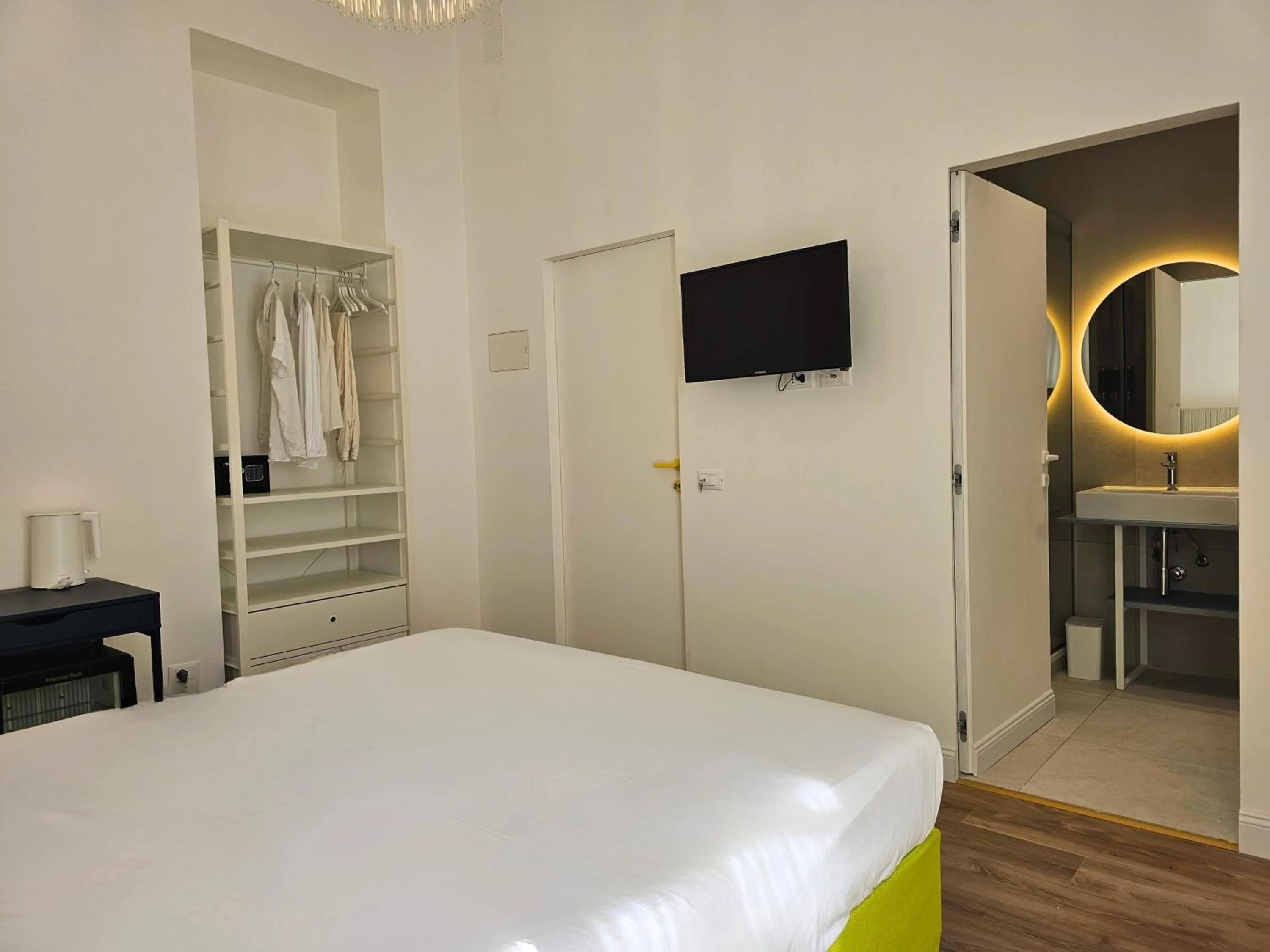 TV and multimedia, Bed in Dolce Dormire