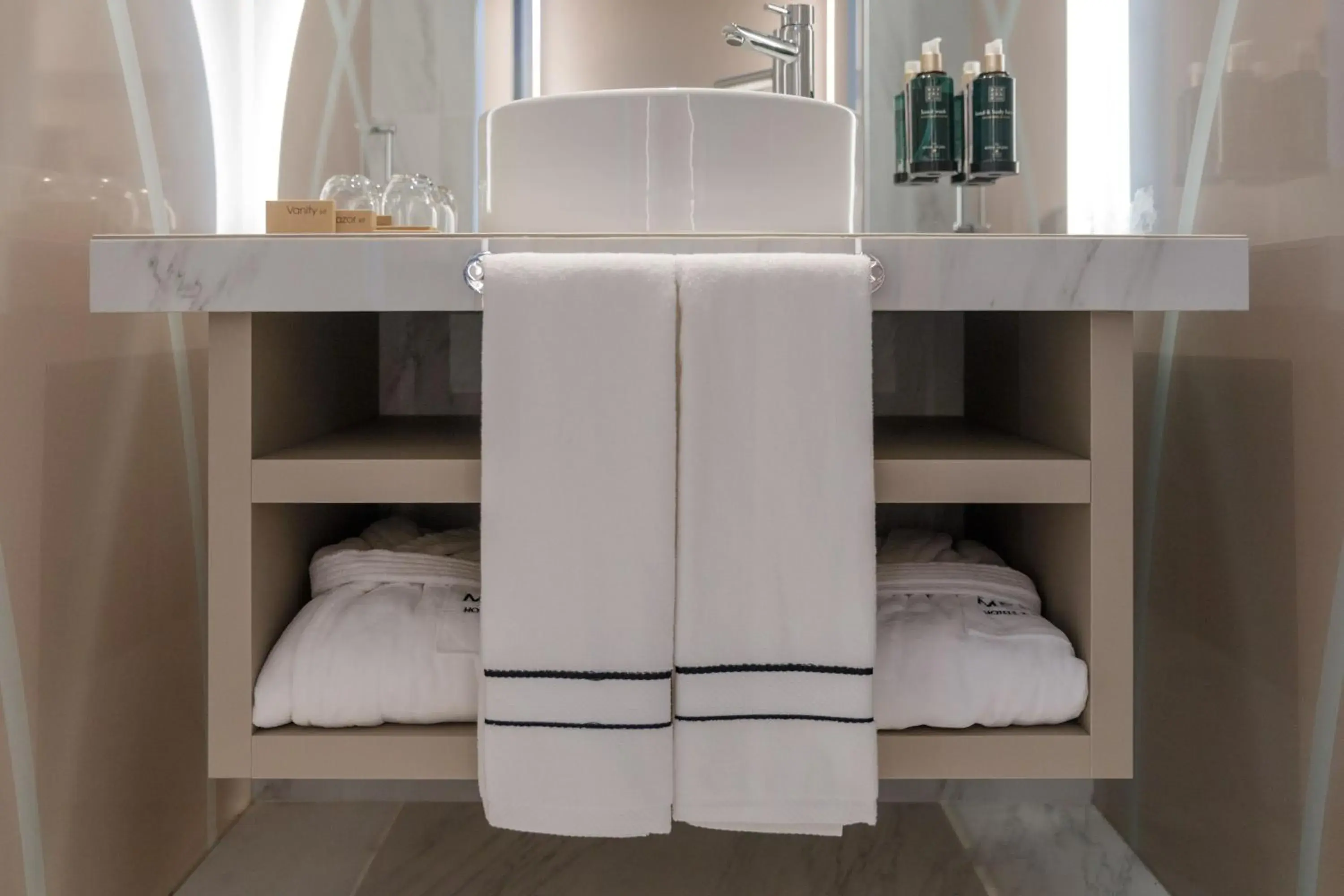 Bed in Meliá São João da Madeira Bed in Meliá São João da Madeira