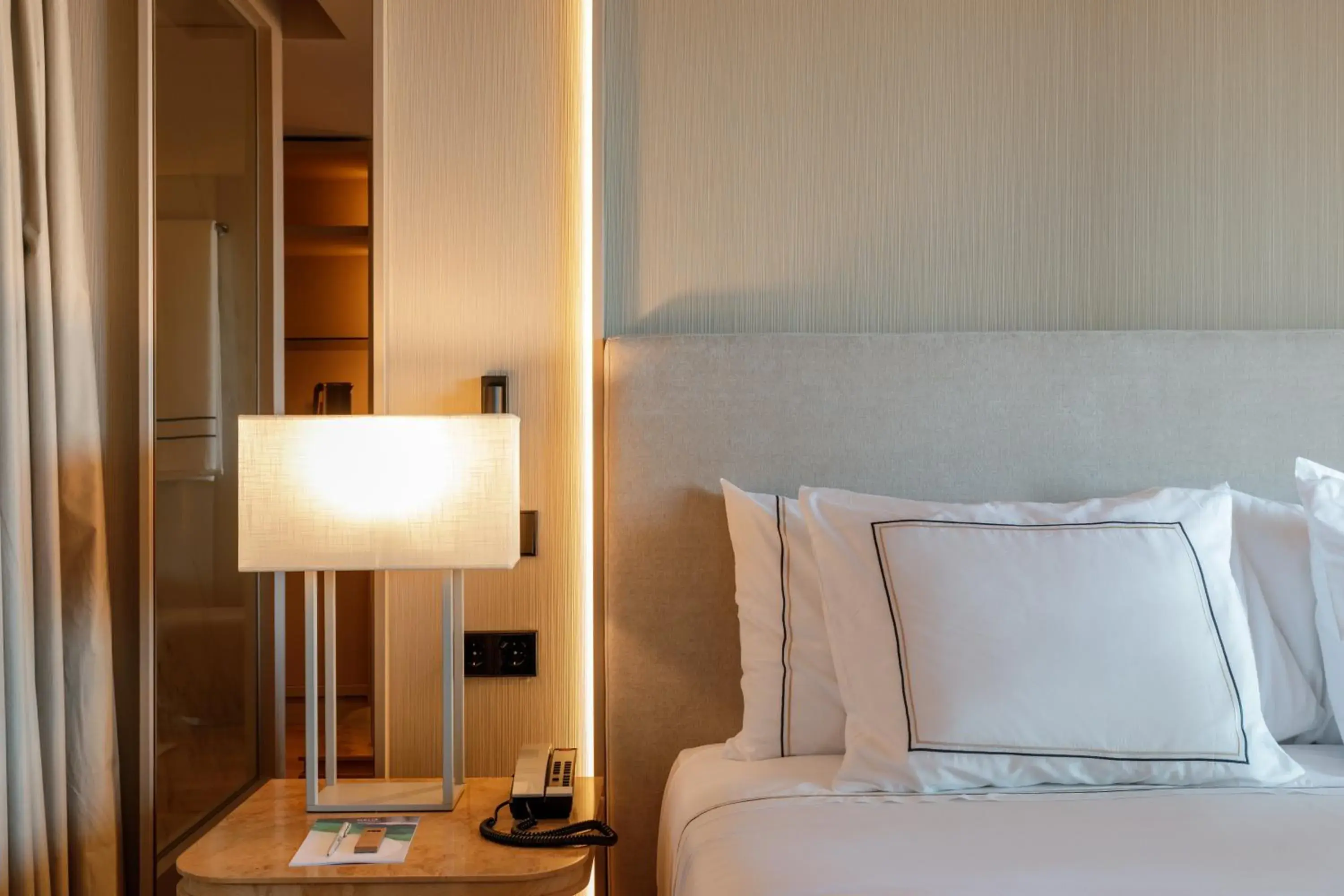 Bed in Meliá São João da Madeira Bed in Meliá São João da Madeira