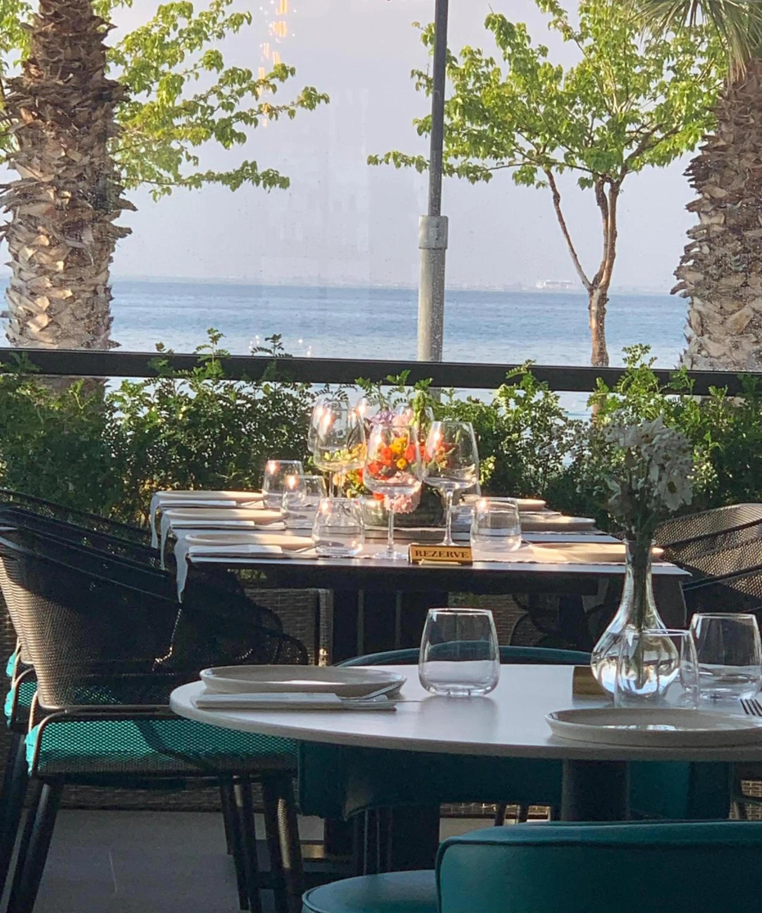 Restaurant/places to eat in RUKA Hotel