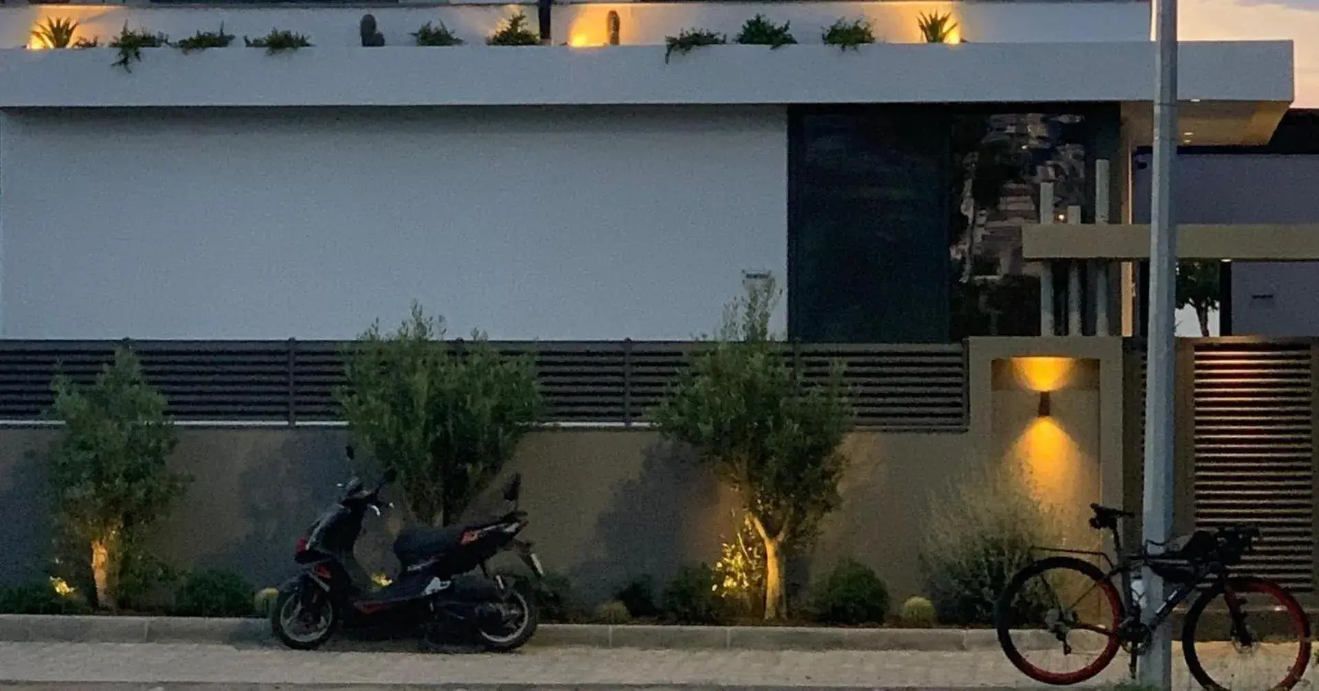 Facade/entrance in RUKA Hotel Facade/entrance in RUKA Hotel