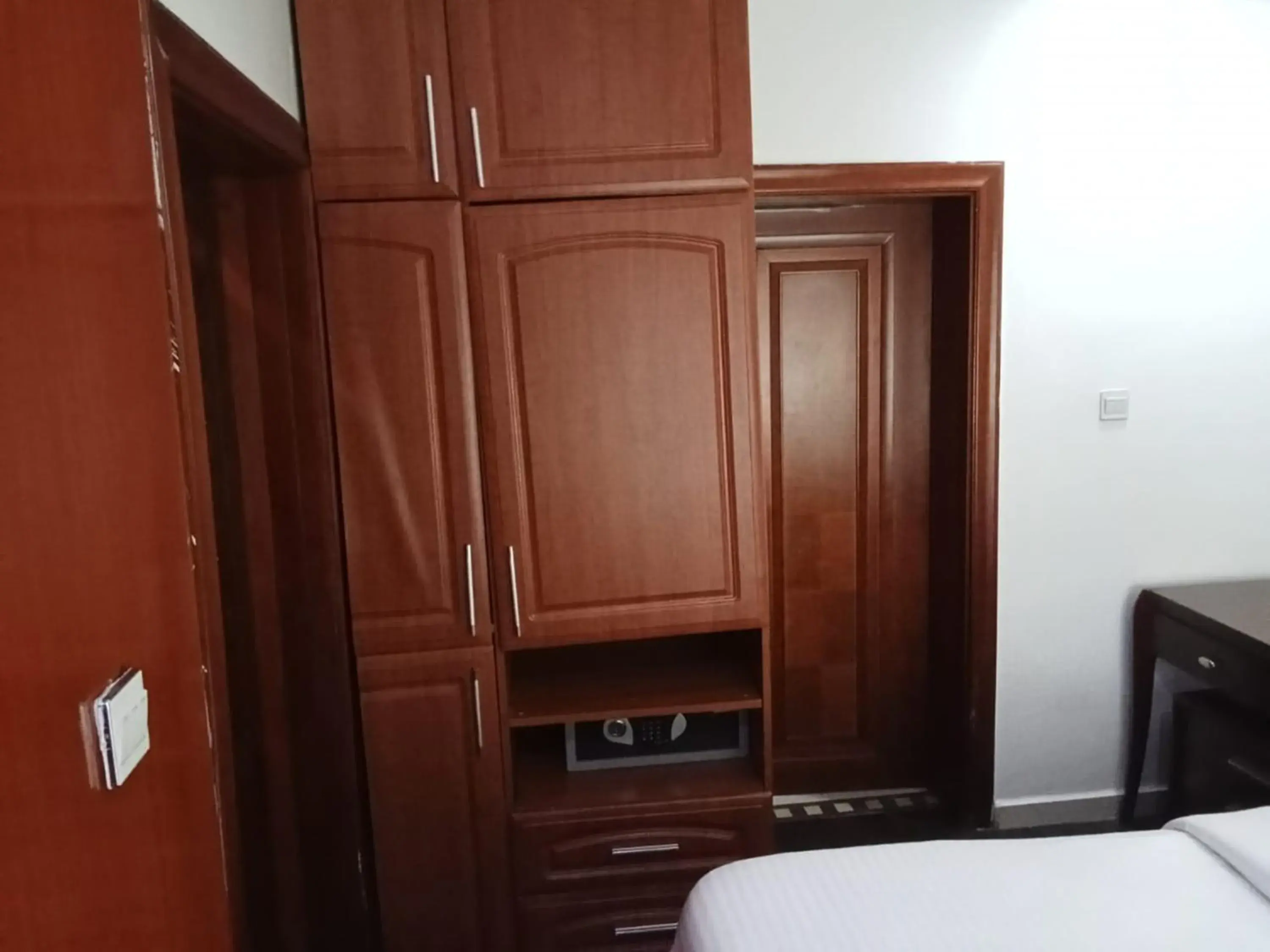 Bed in Lake 47 Suites Ltd Bed in Lake 47 Suites Ltd