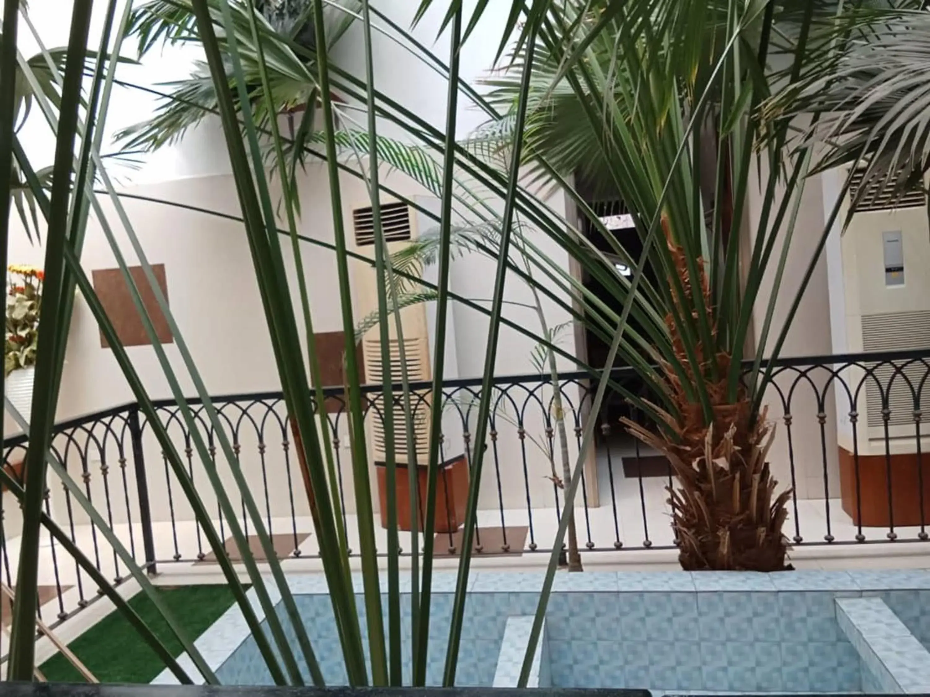 Lake 47 Suites Ltd Lake 47 Suites Ltd