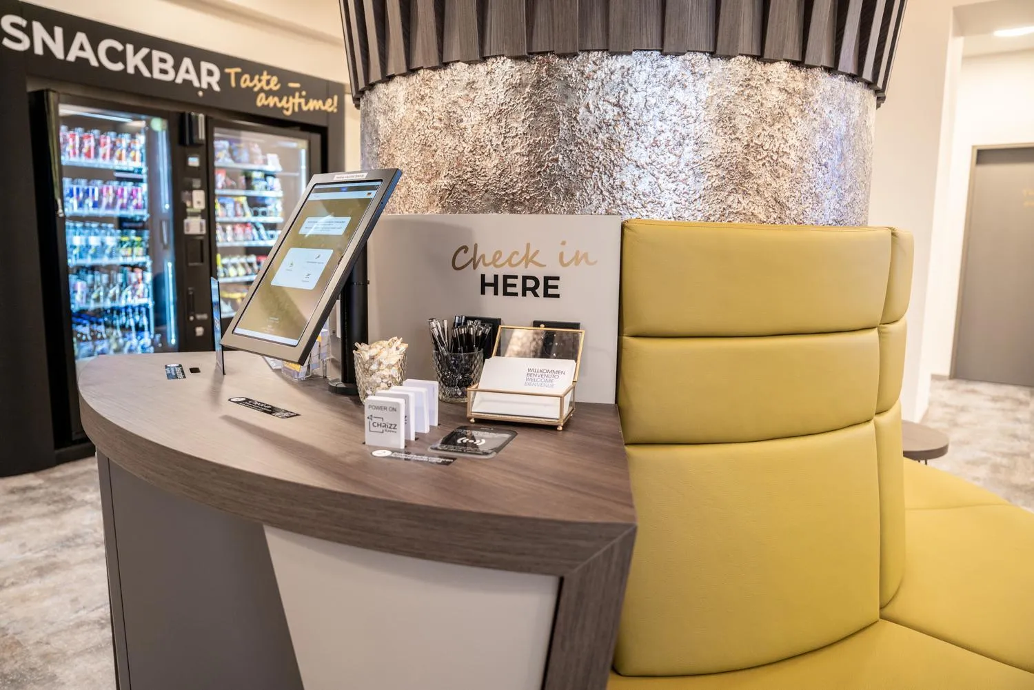 Lobby or reception in CHRIZZ Rooms