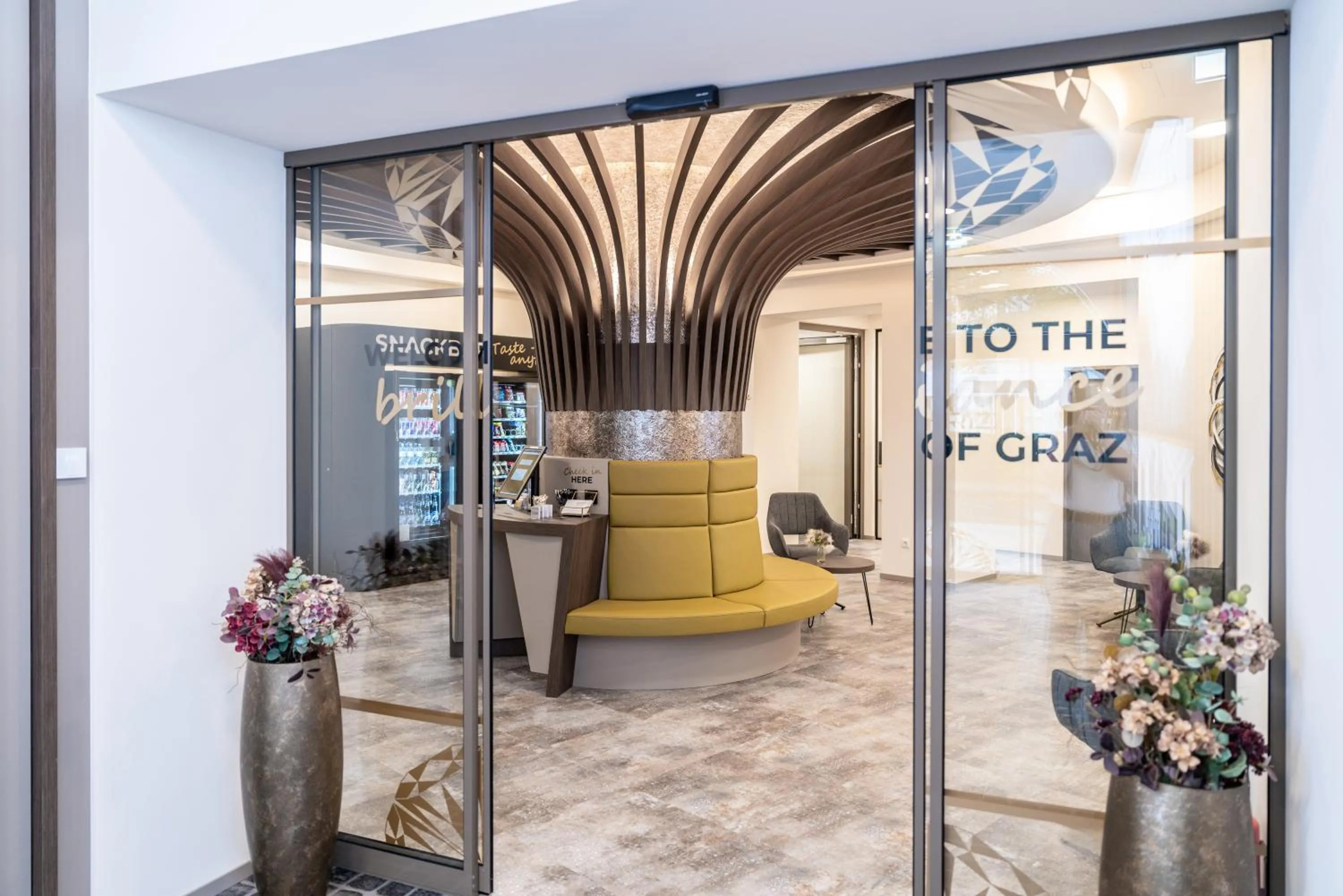 Facade/entrance in CHRIZZ Rooms