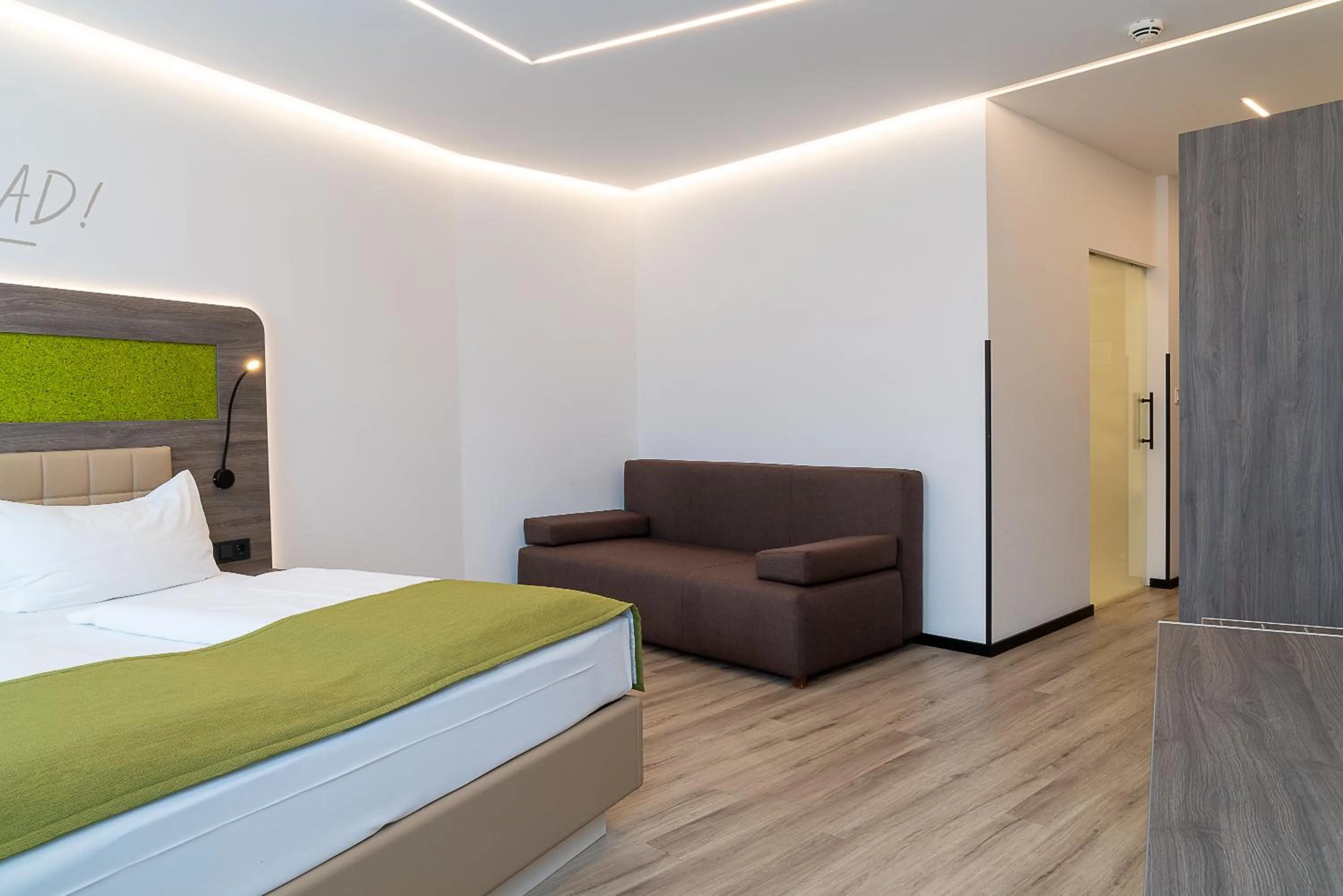 Bed in CHRIZZ Rooms