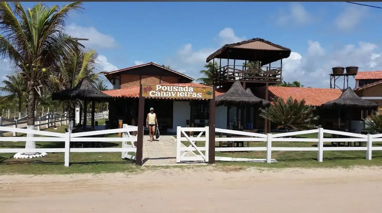 Restaurant/places to eat in Pousada Canavieiras Bahia