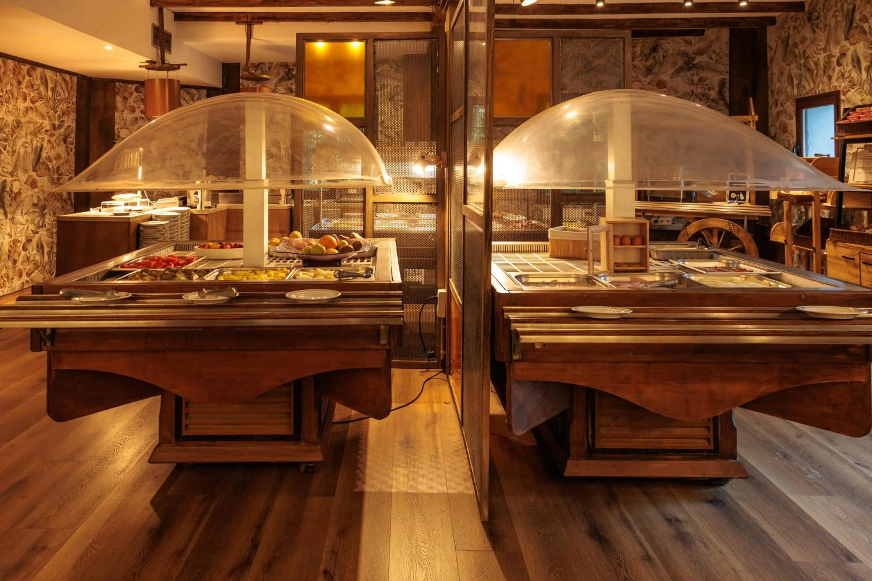 Breakfast in Hotel Resort Cueva del Fraile