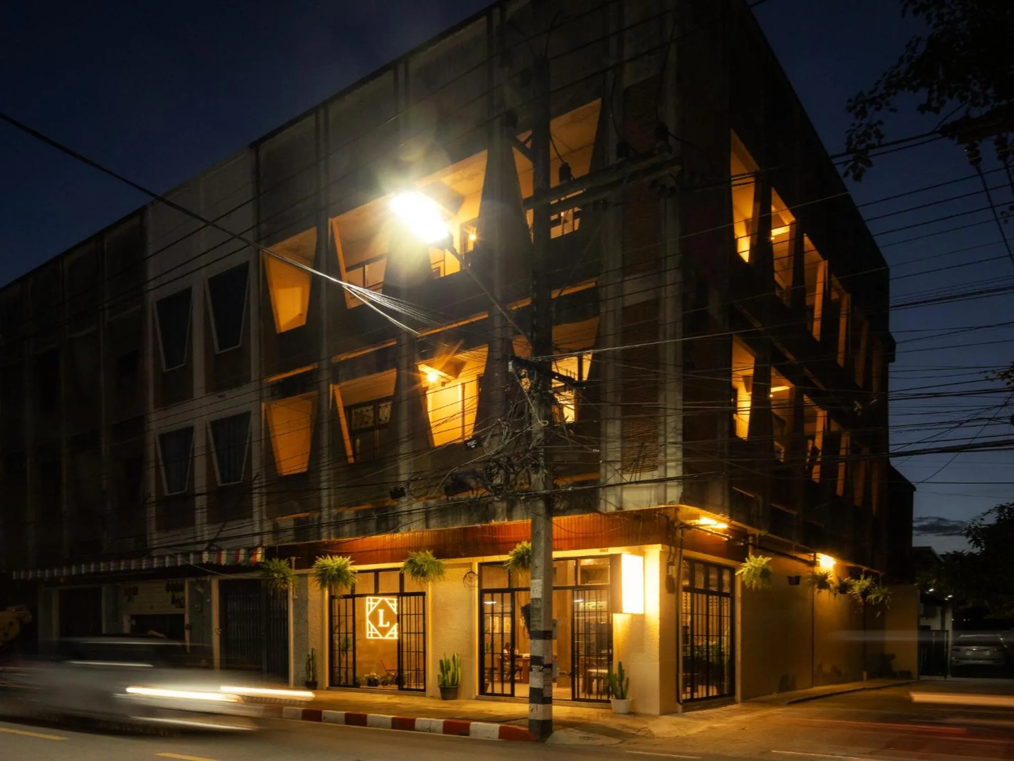 Property building in Lanna Loft Hostel