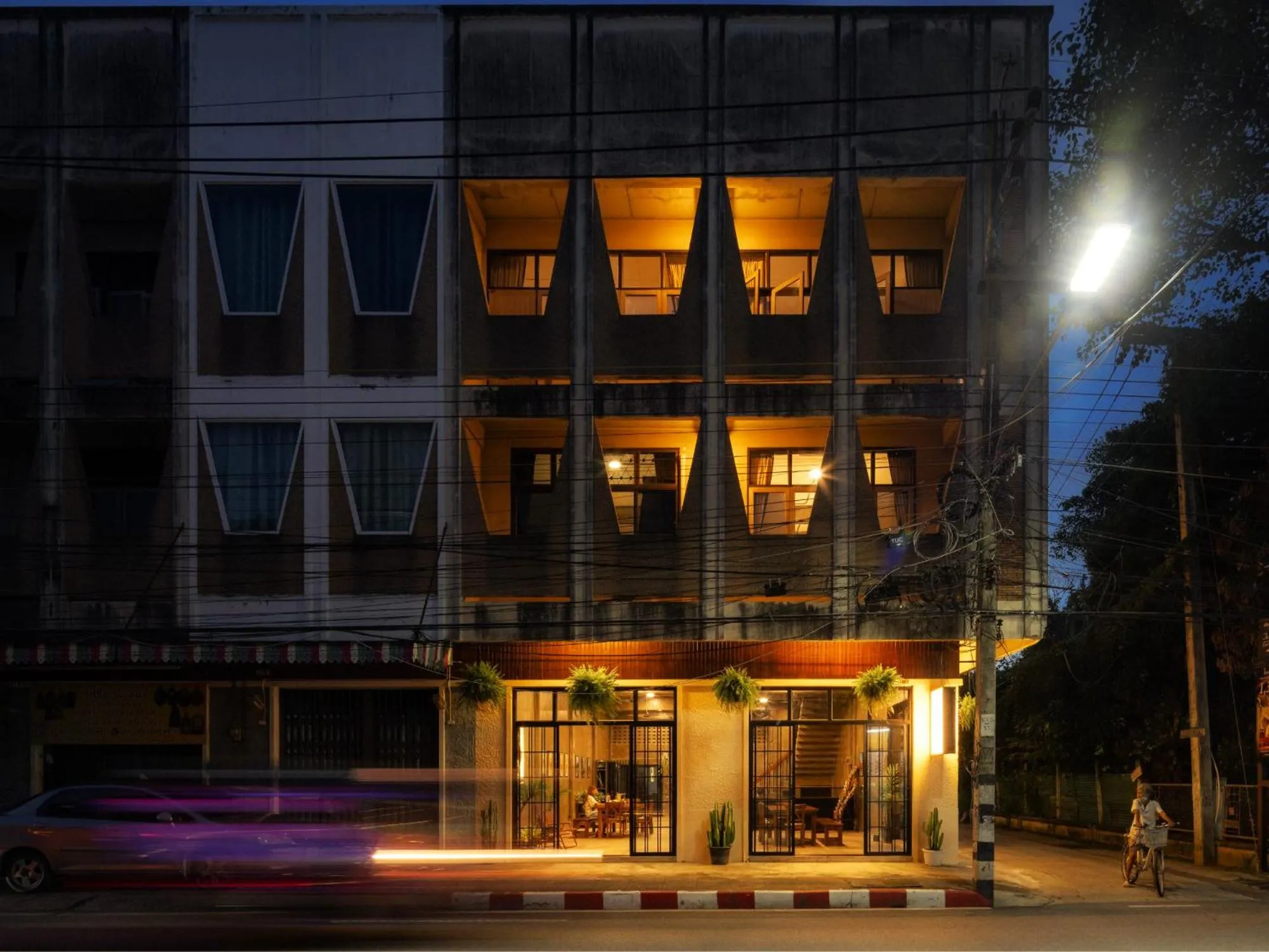 Property building in Lanna Loft Hostel