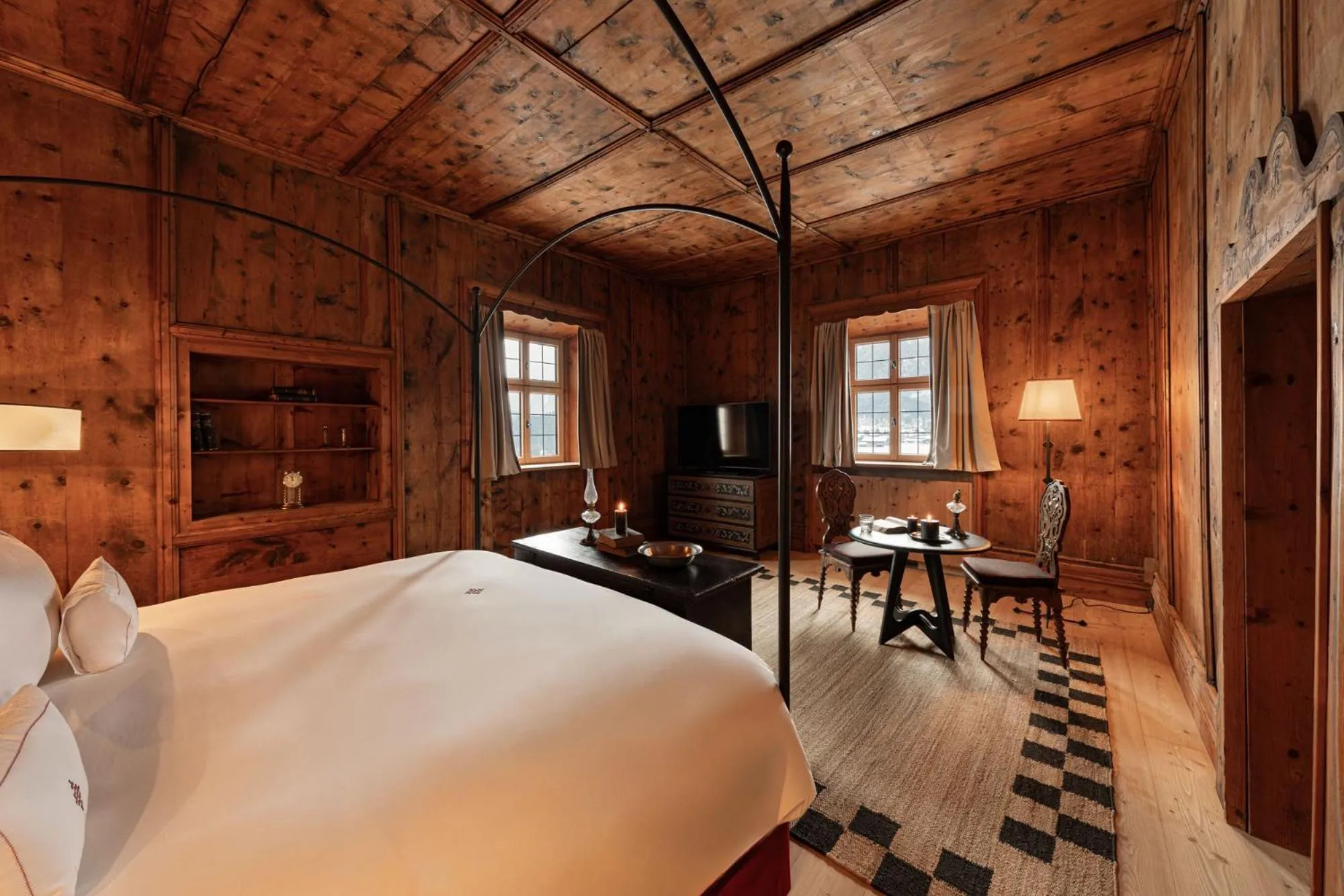 Bedroom, Bed in Castel Badia - The Leading Hotels of the World