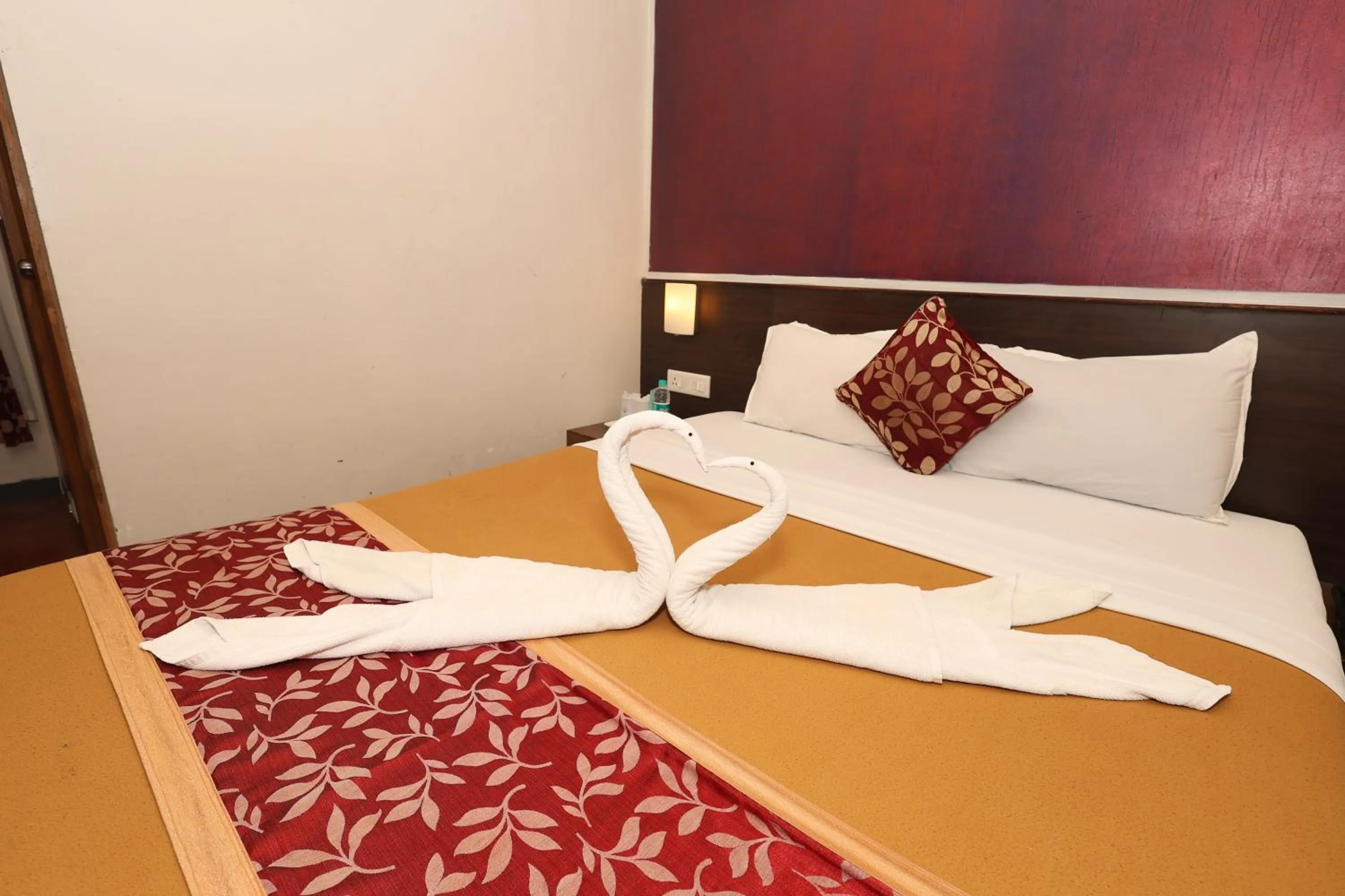 Bedroom, Bed in Abirami Residency