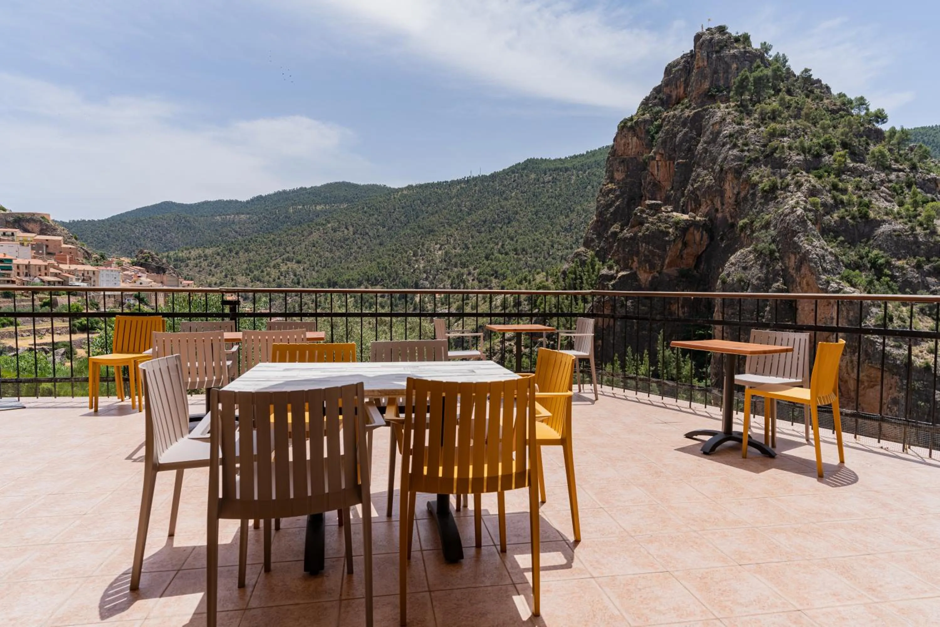 Nearby landmark in Hotel Restaurante Felipe II