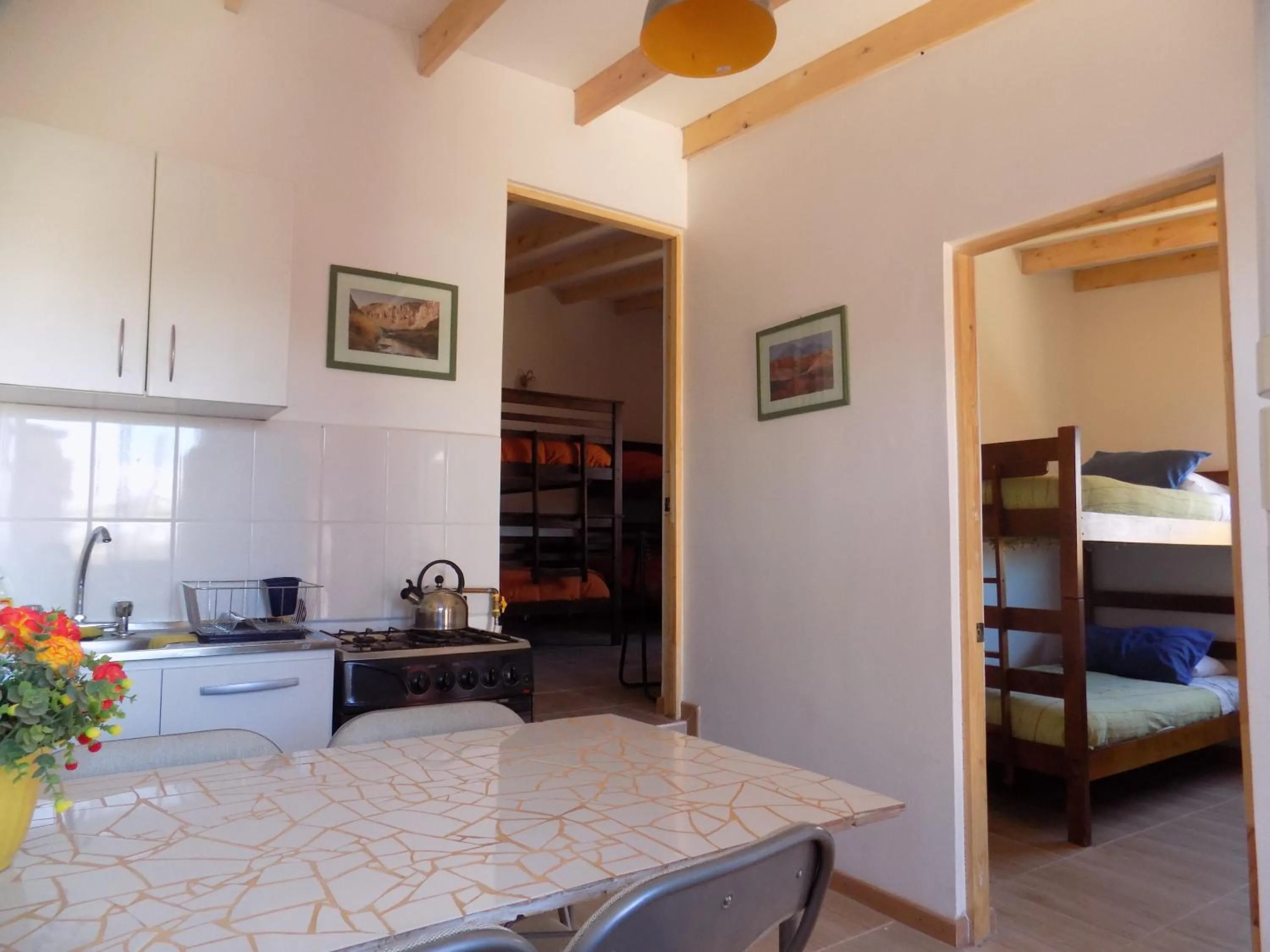 Kitchen or kitchenette, Bed in Tambo Norte