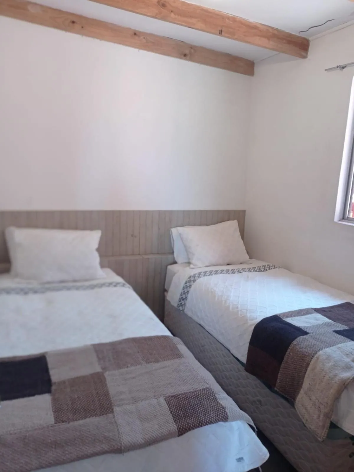 Bedroom, Bed in Tambo Norte
