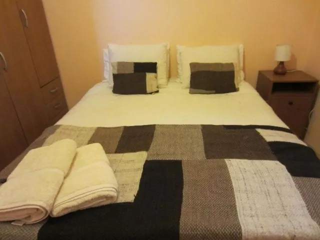Bedroom, Bed in Tambo Norte