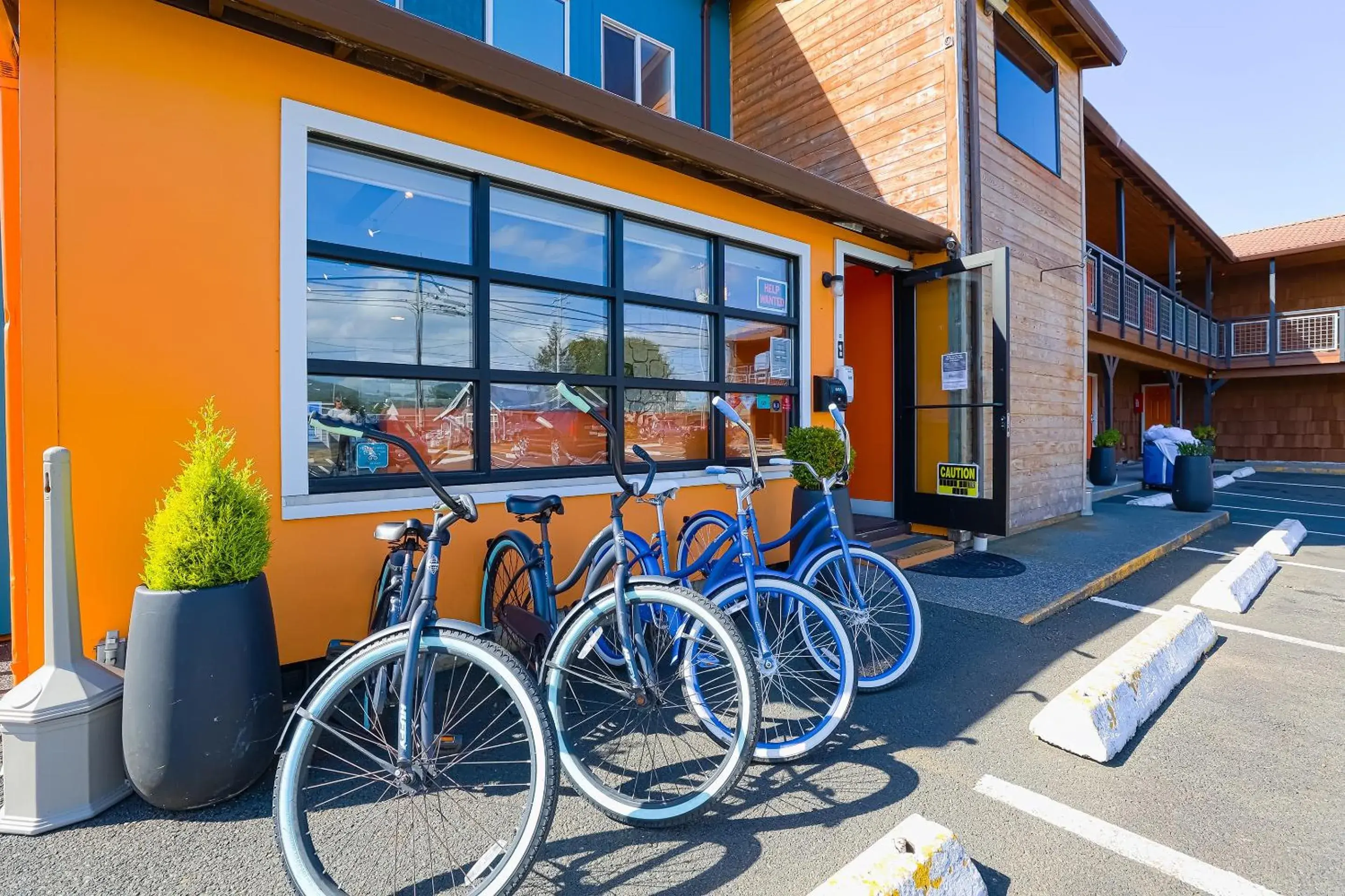 Lobby or reception in Coast River Inn by OYO Seaside Lobby or reception in Coast River Inn by OYO Seaside
