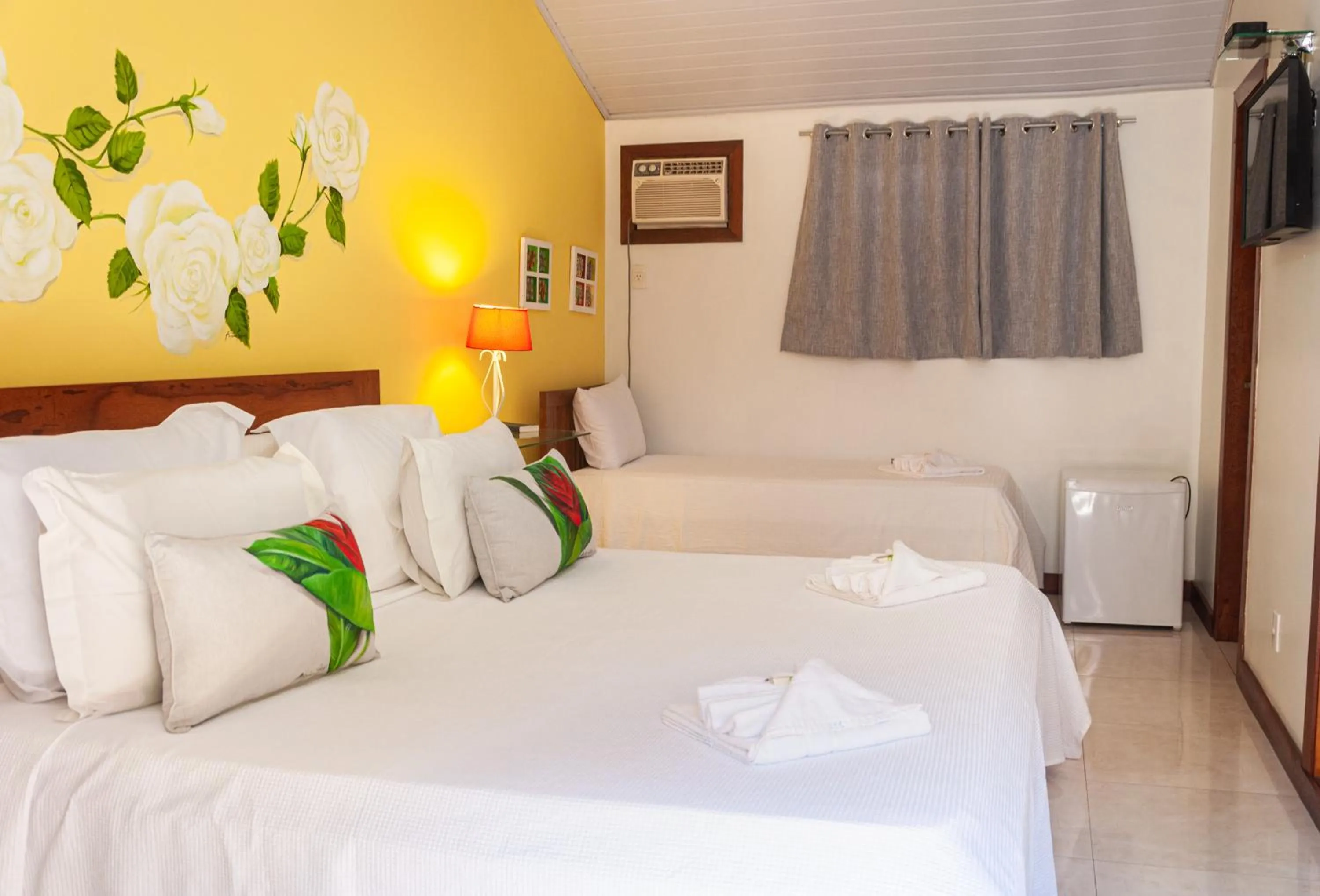 Bed in Pousada Praia e Conforto