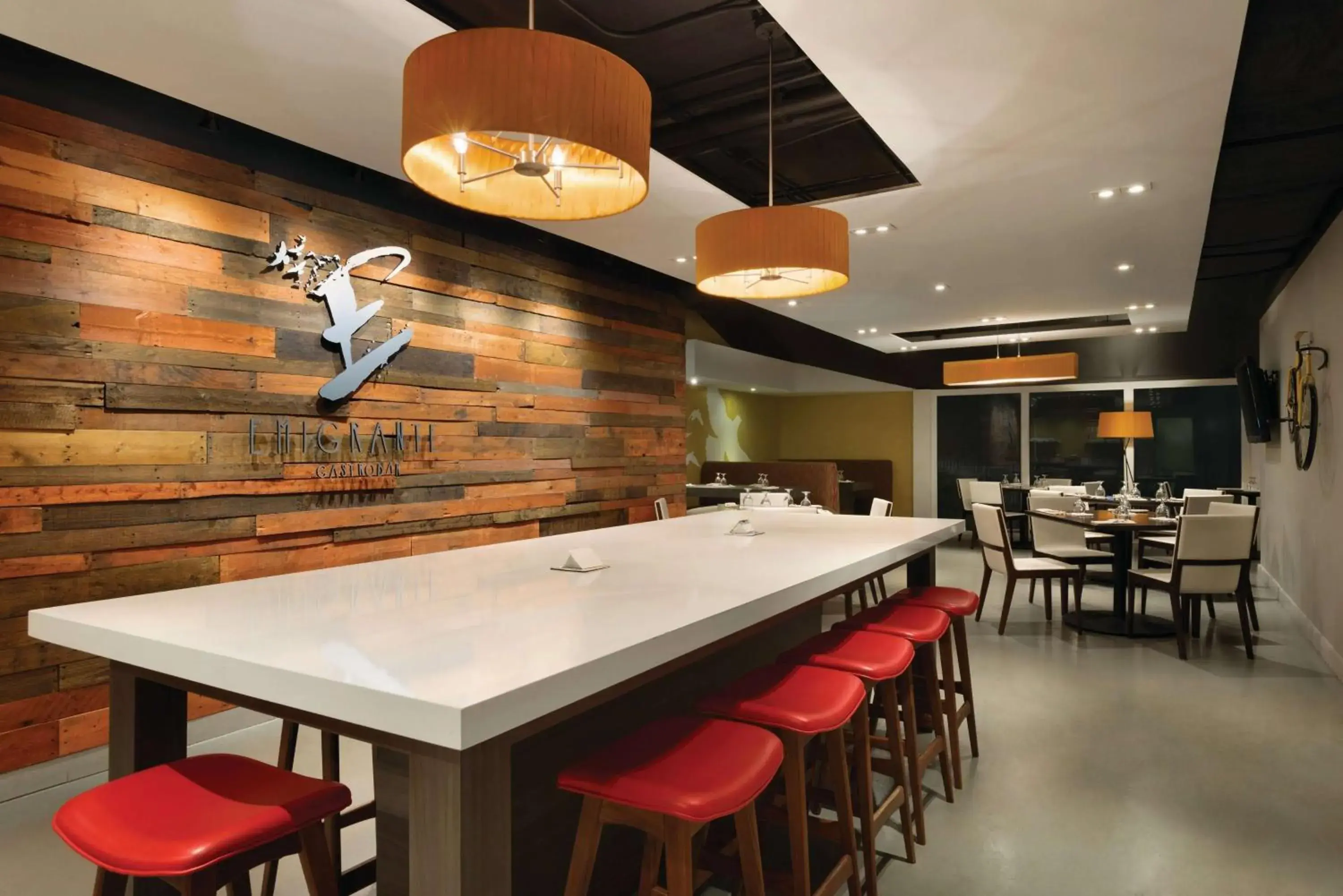 Swimming pool in TRYP by Wyndham Isla Verde Swimming pool in TRYP by Wyndham Isla Verde