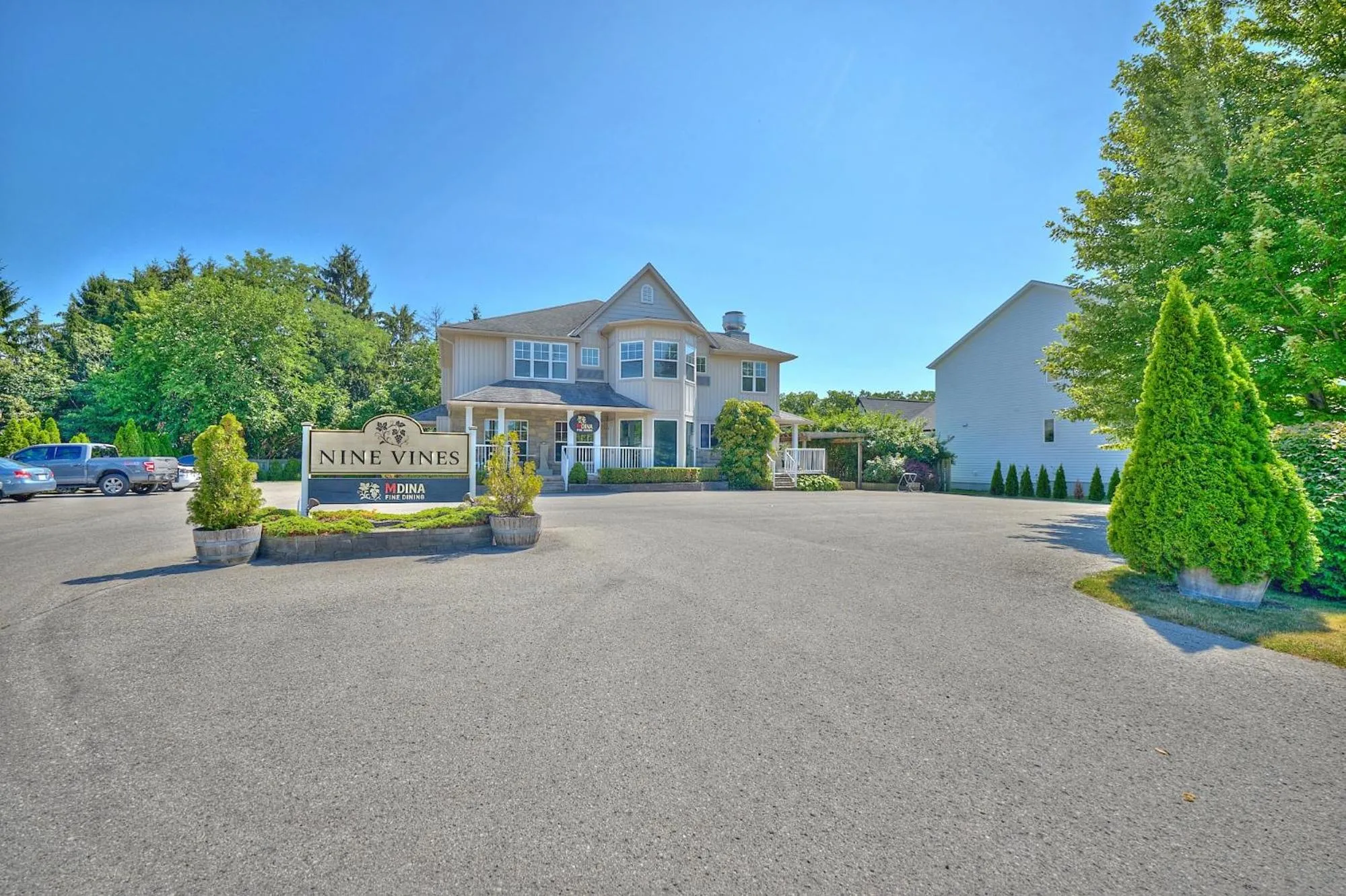 Nine Vines Hotel