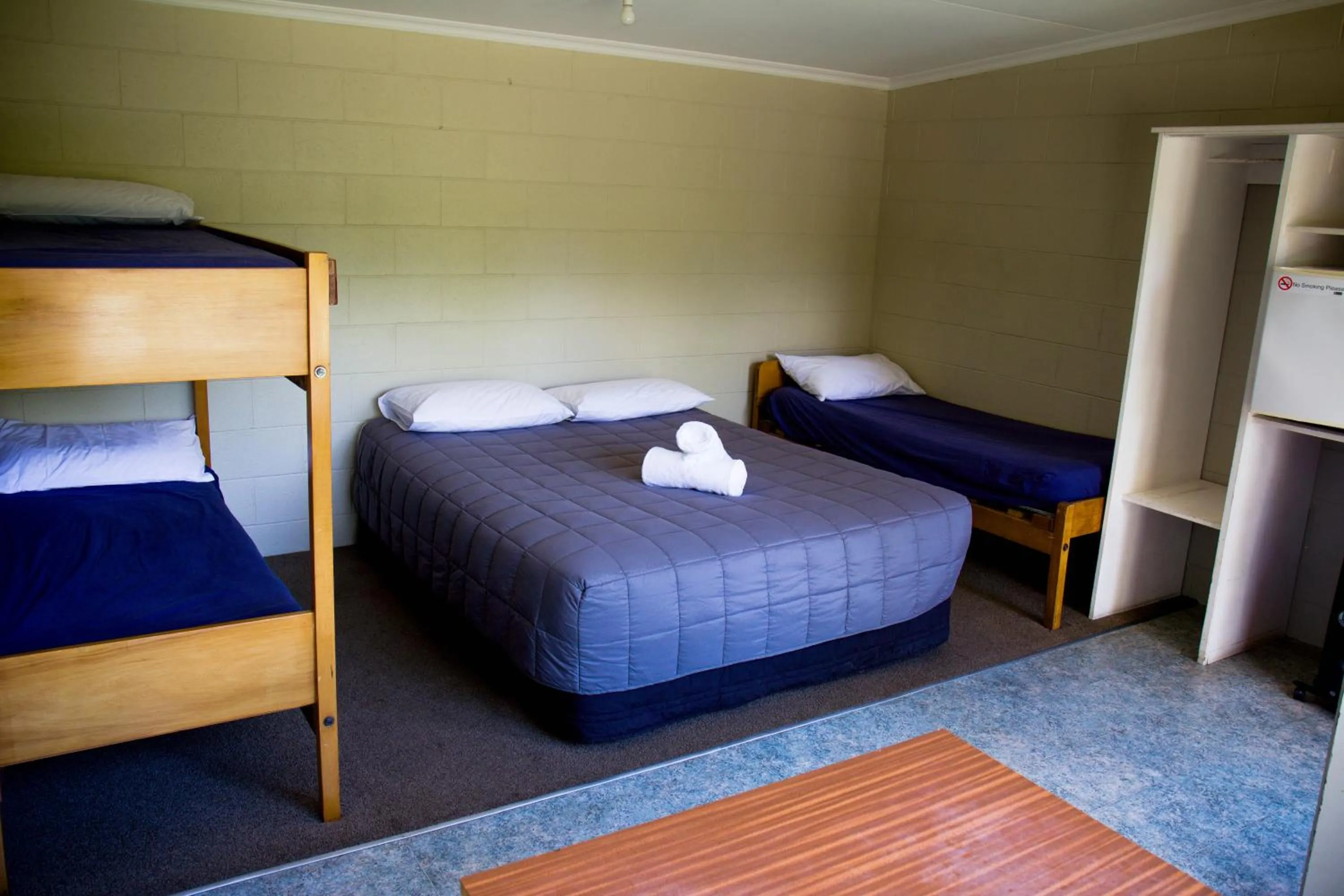 Bed in The Camp - Lake Hawea