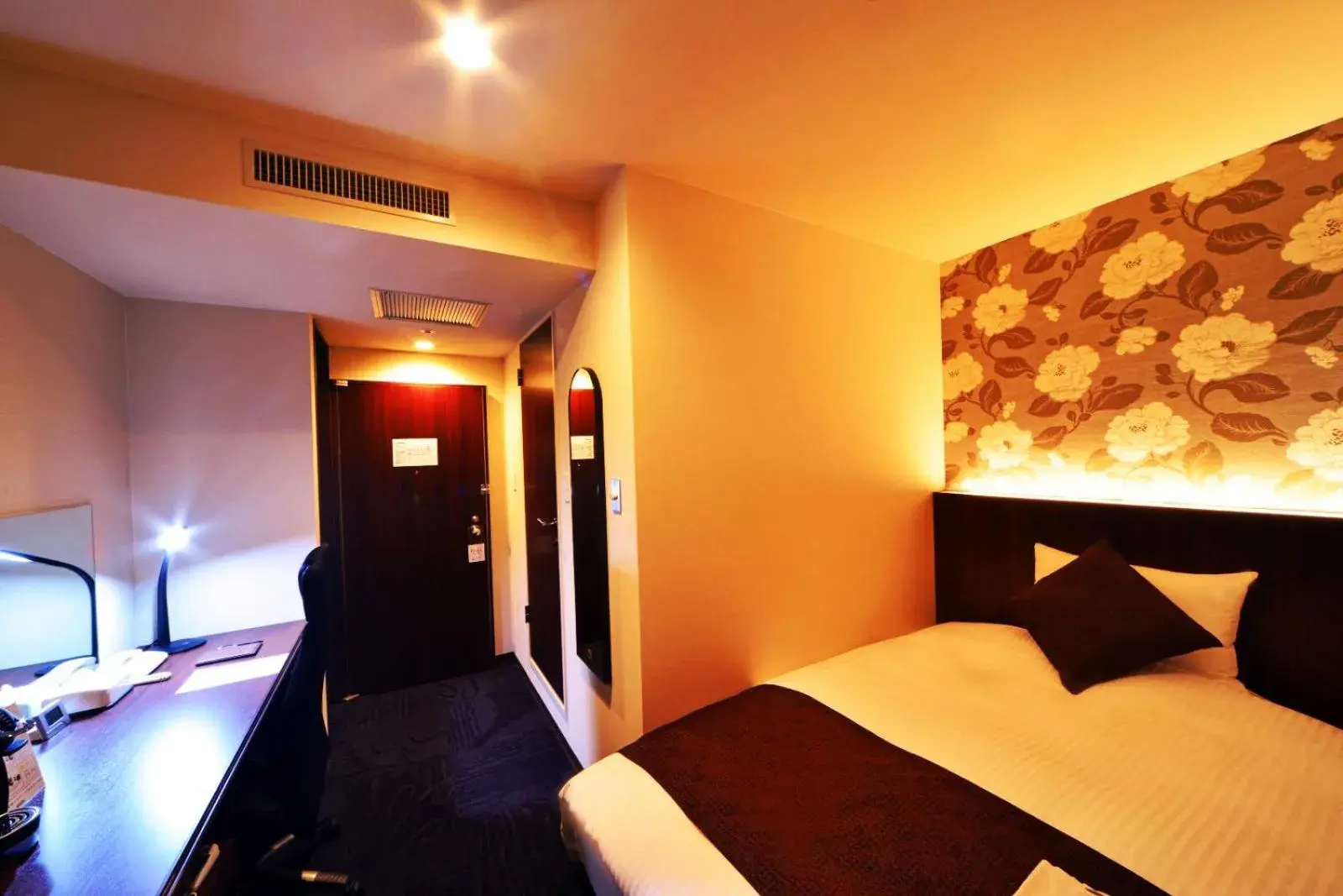 Double Room - single occupancy - Non-Smoking in Kushiro Century Castle Hotel Double Room - single occupancy - Non-Smoking in Kushiro Century Castle Hotel