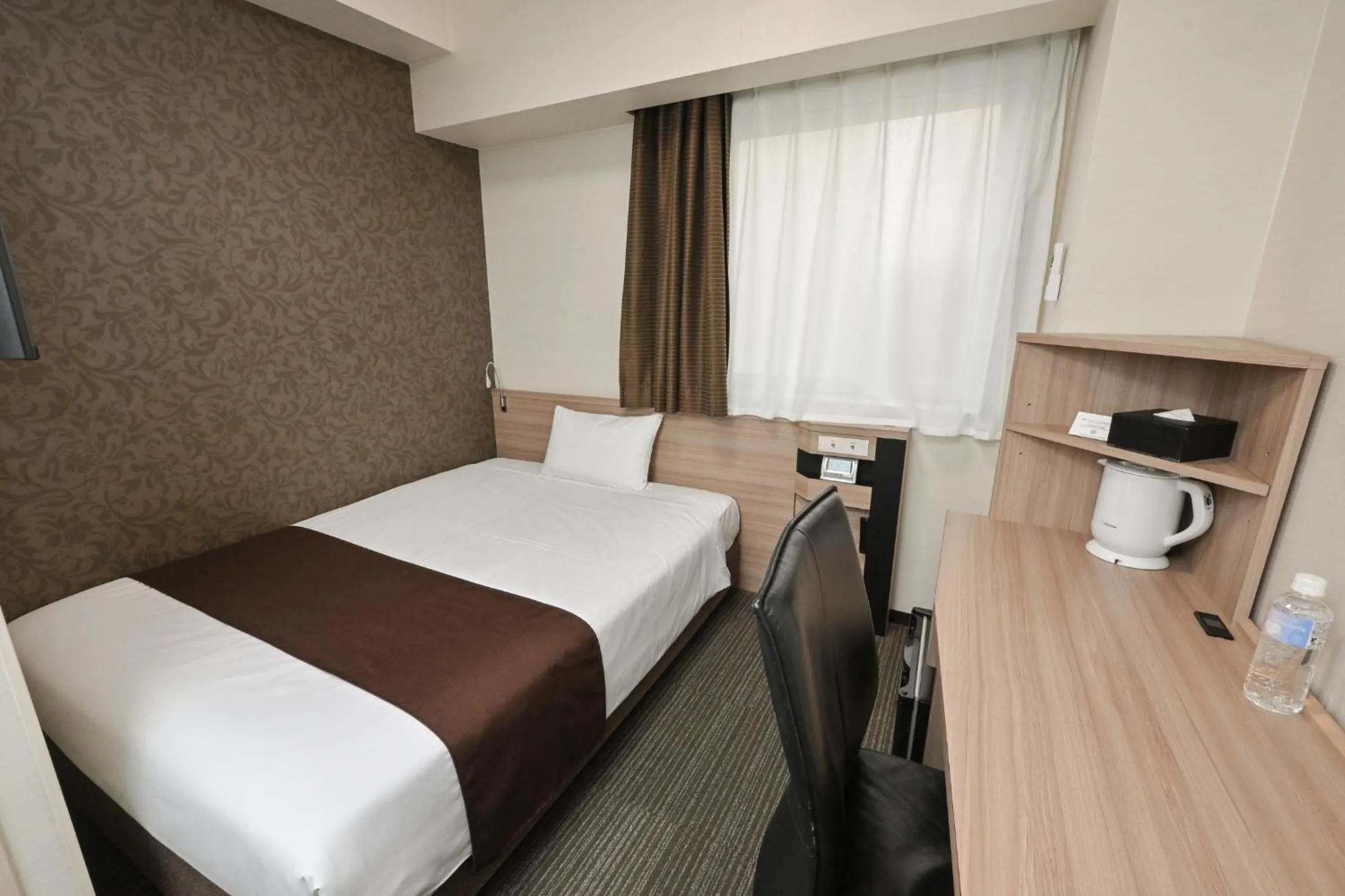 Bed in Sanco Inn Grande Tokyo Hamamatsucho