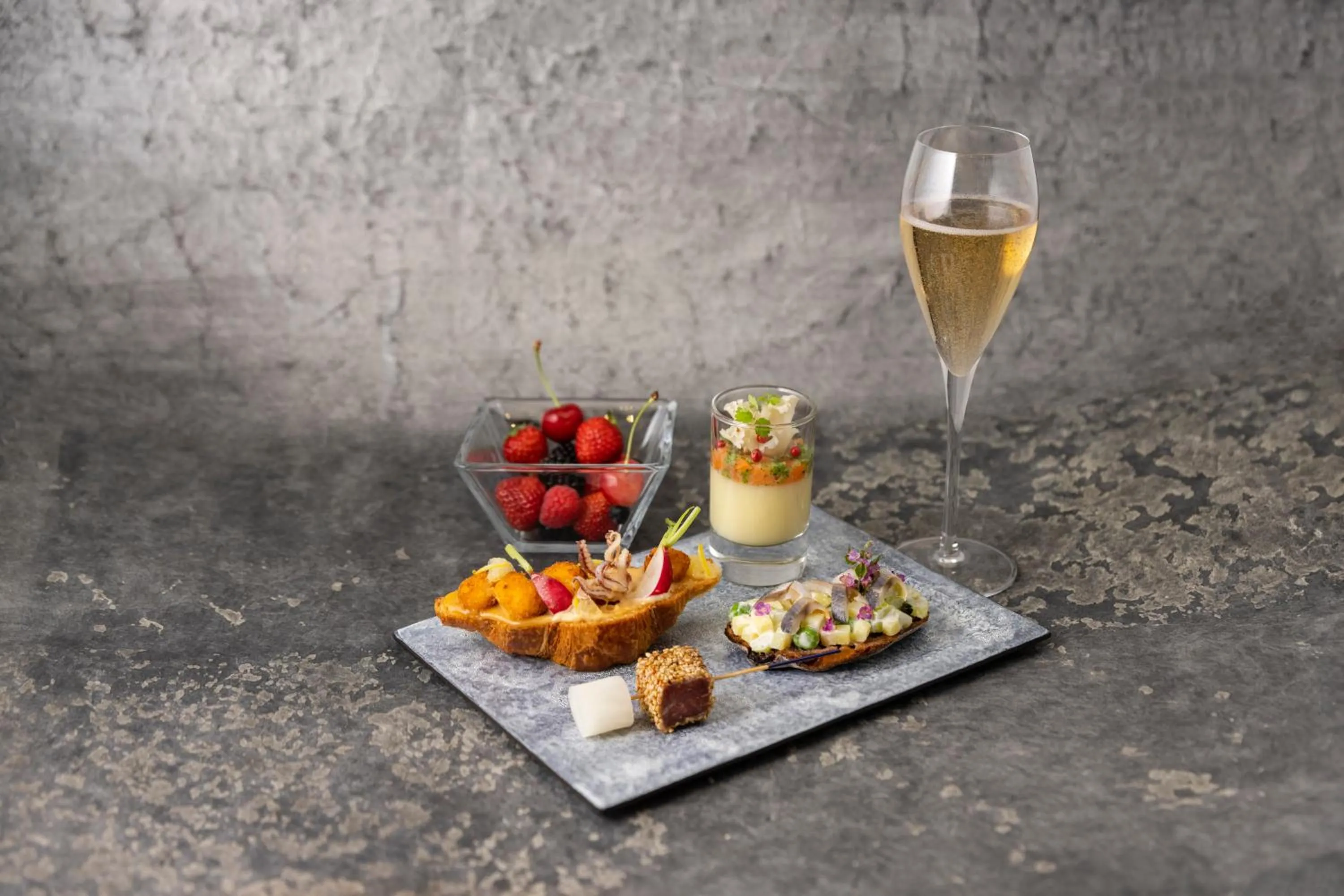 Lounge or bar in Hotel New Otani Tokyo EXECUTIVE HOUSE ZEN