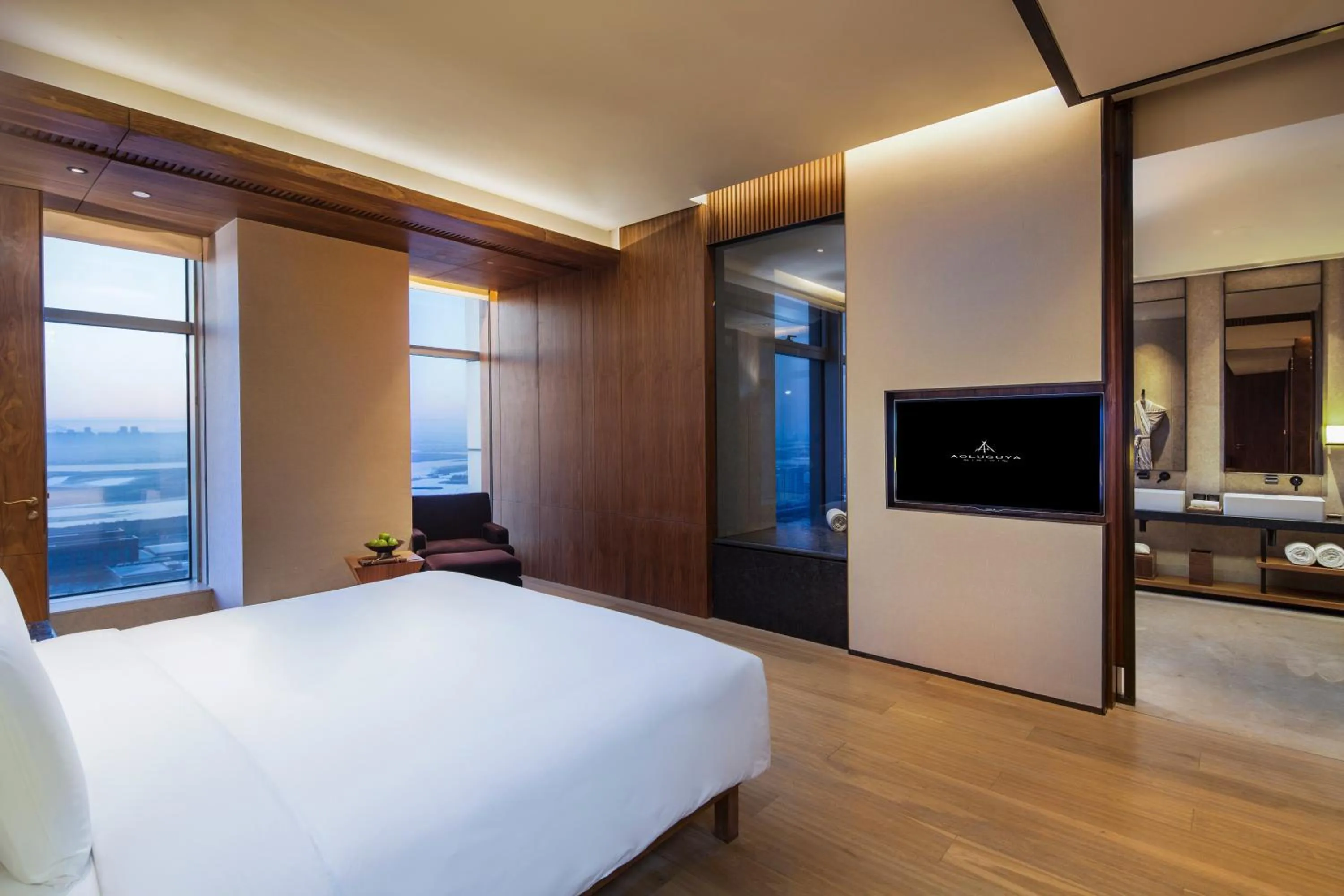 Bedroom, Bed in Aoluguya Hotel Harbin