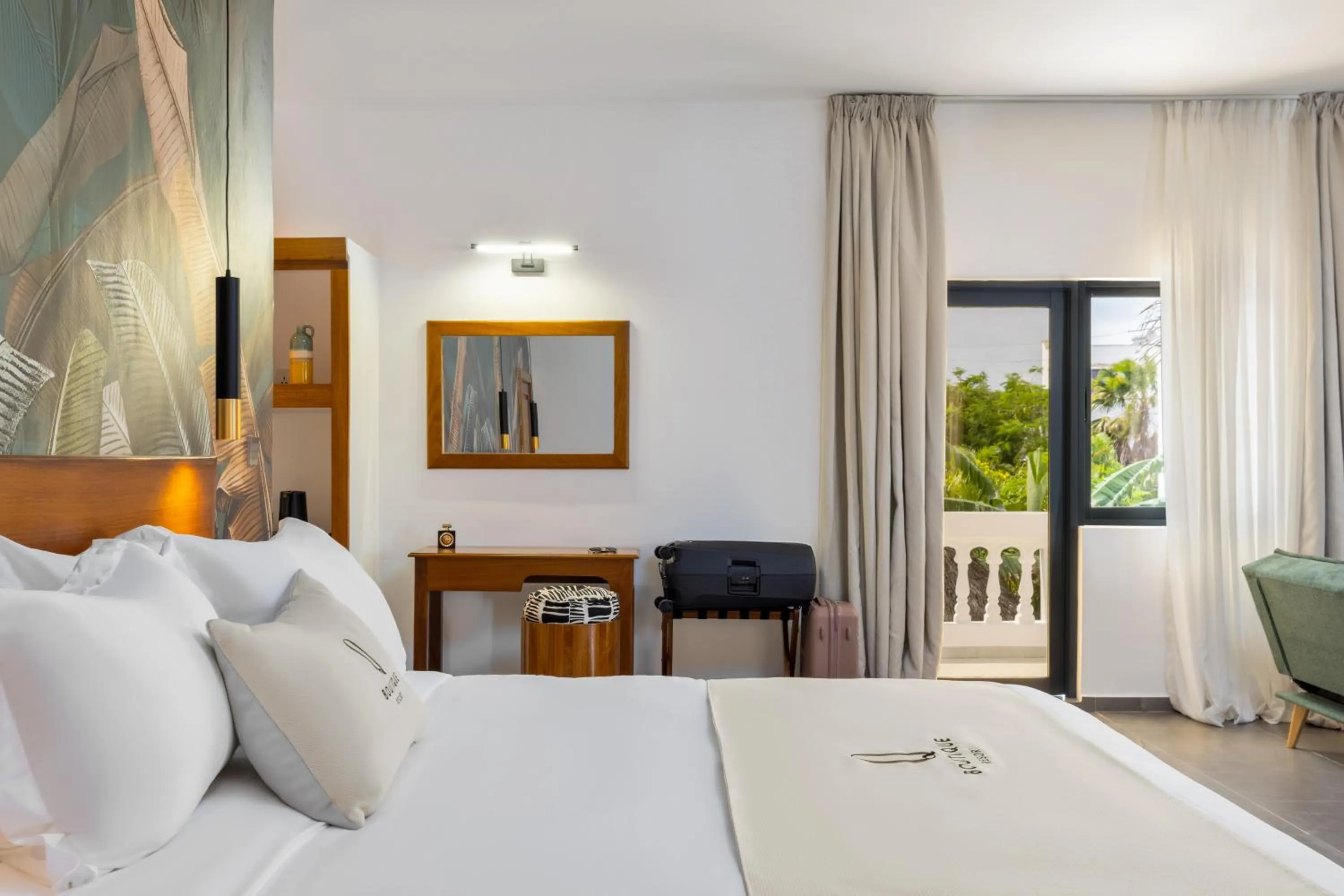 Photo of the whole room, Bed in Q Boutique Resort Malindi