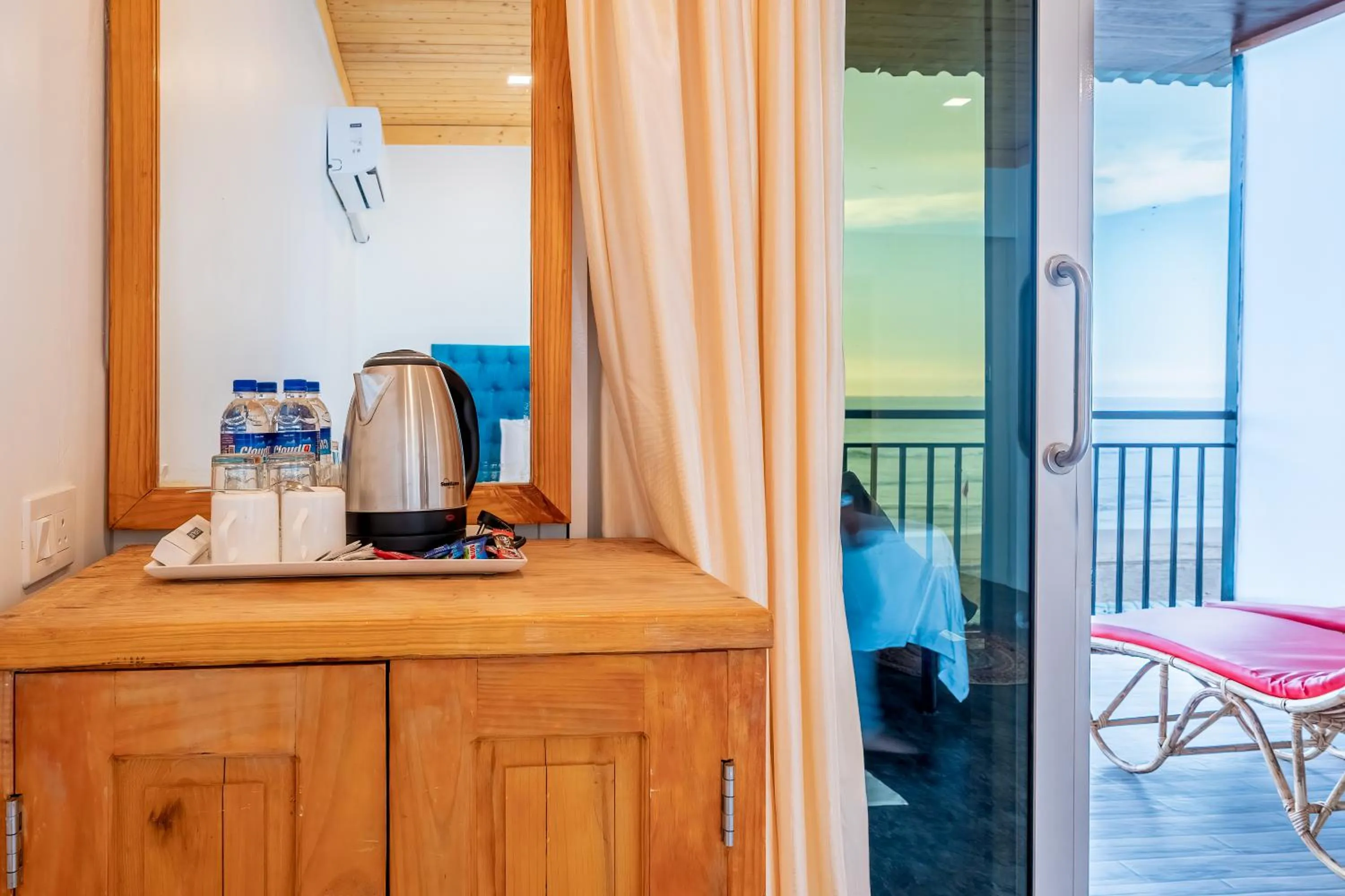 Coffee/tea facilities in Simrose