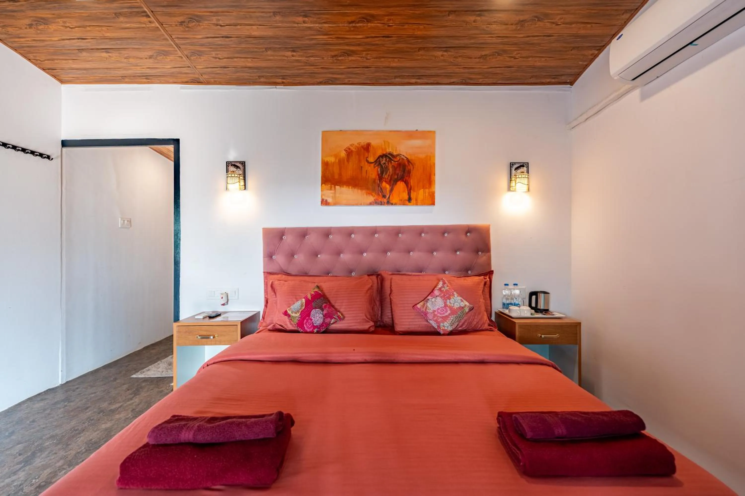 Bedroom, Bed in Simrose