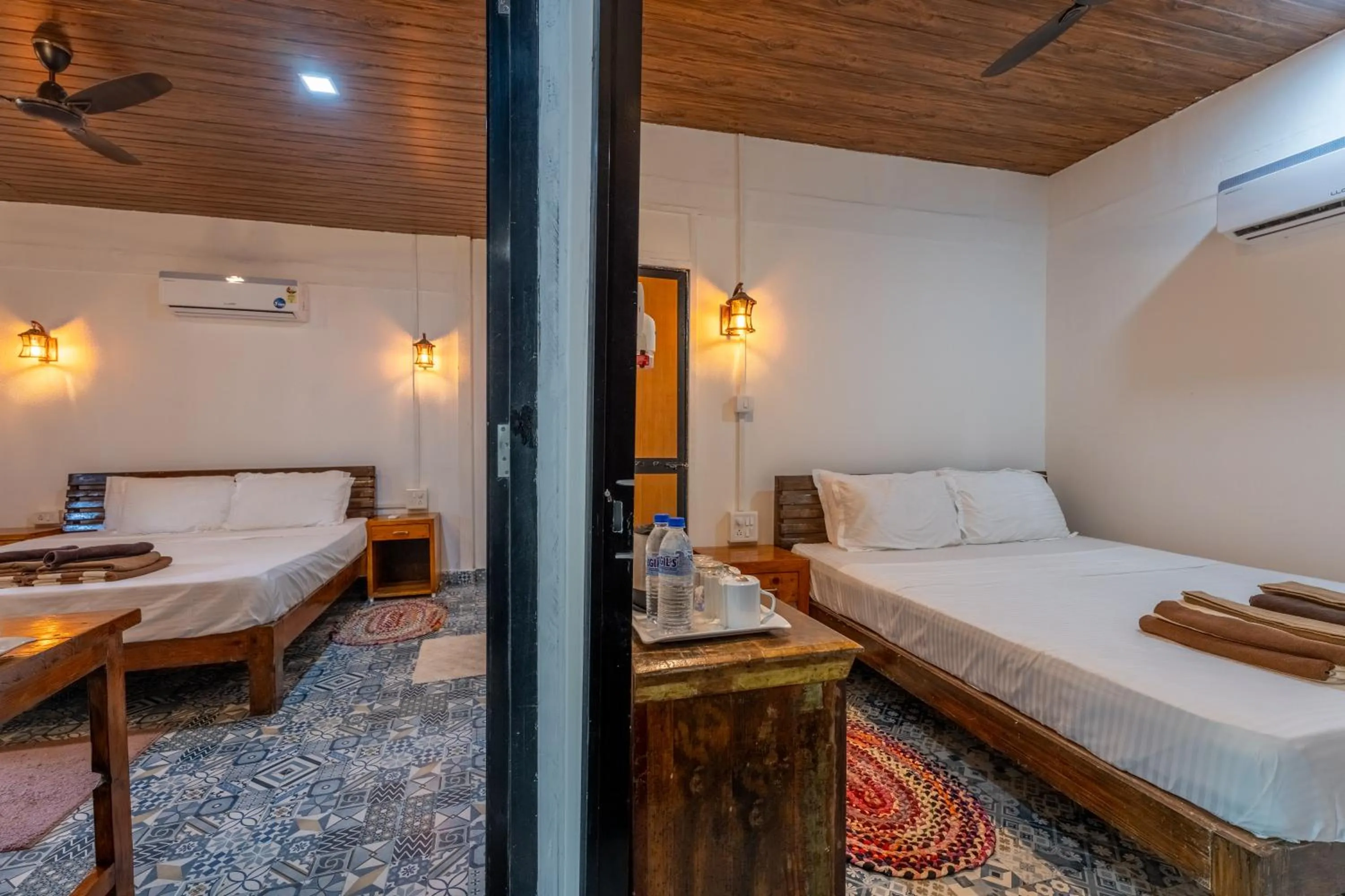 Bedroom, Bed in Simrose