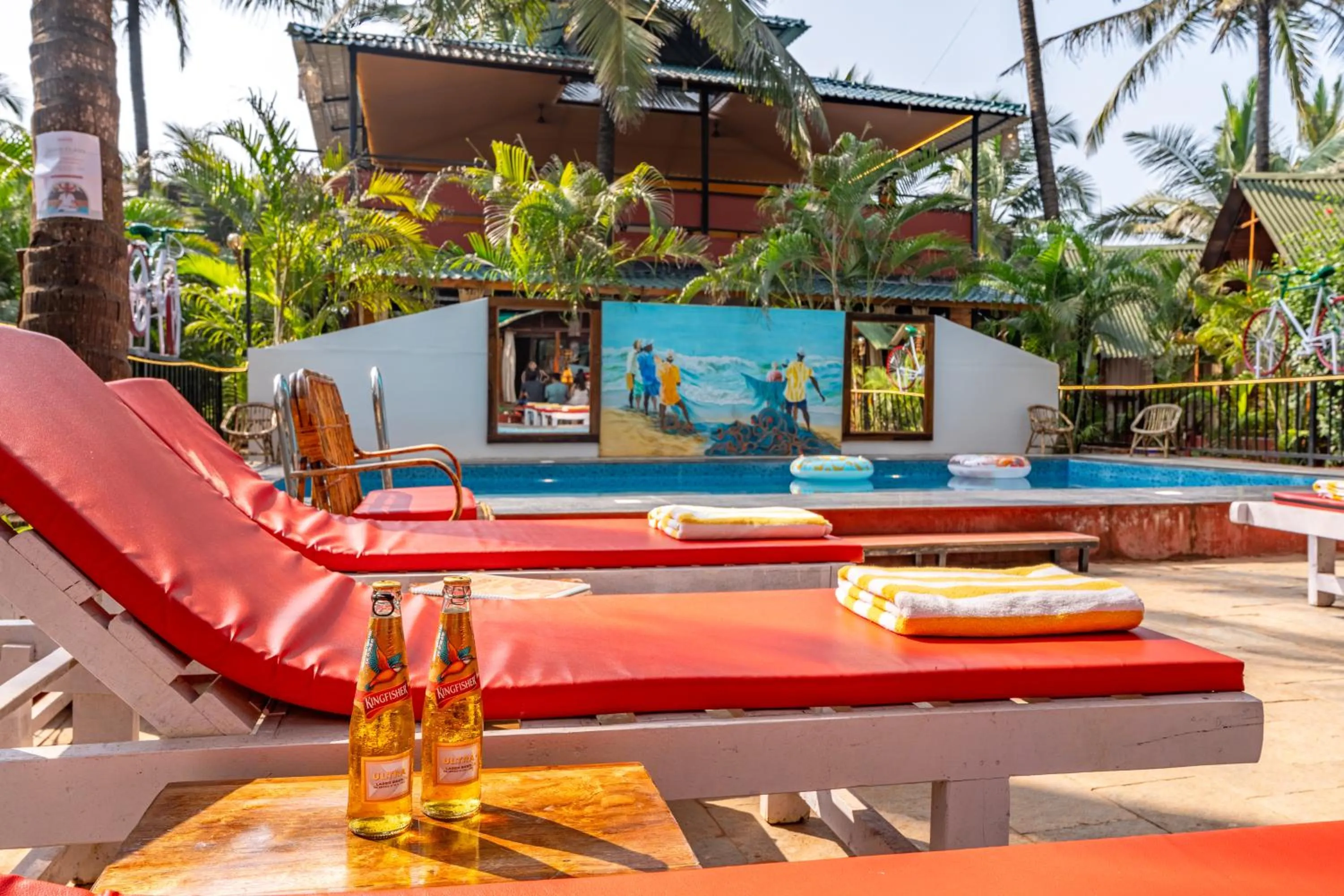 Swimming pool in Simrose