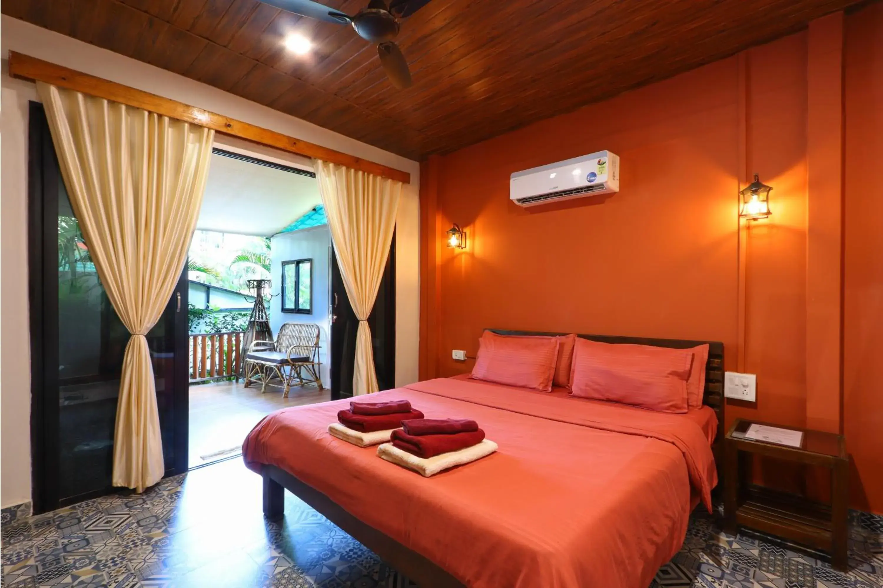 Quadruple Garden Hut in Simrose Quadruple Garden Hut in Simrose