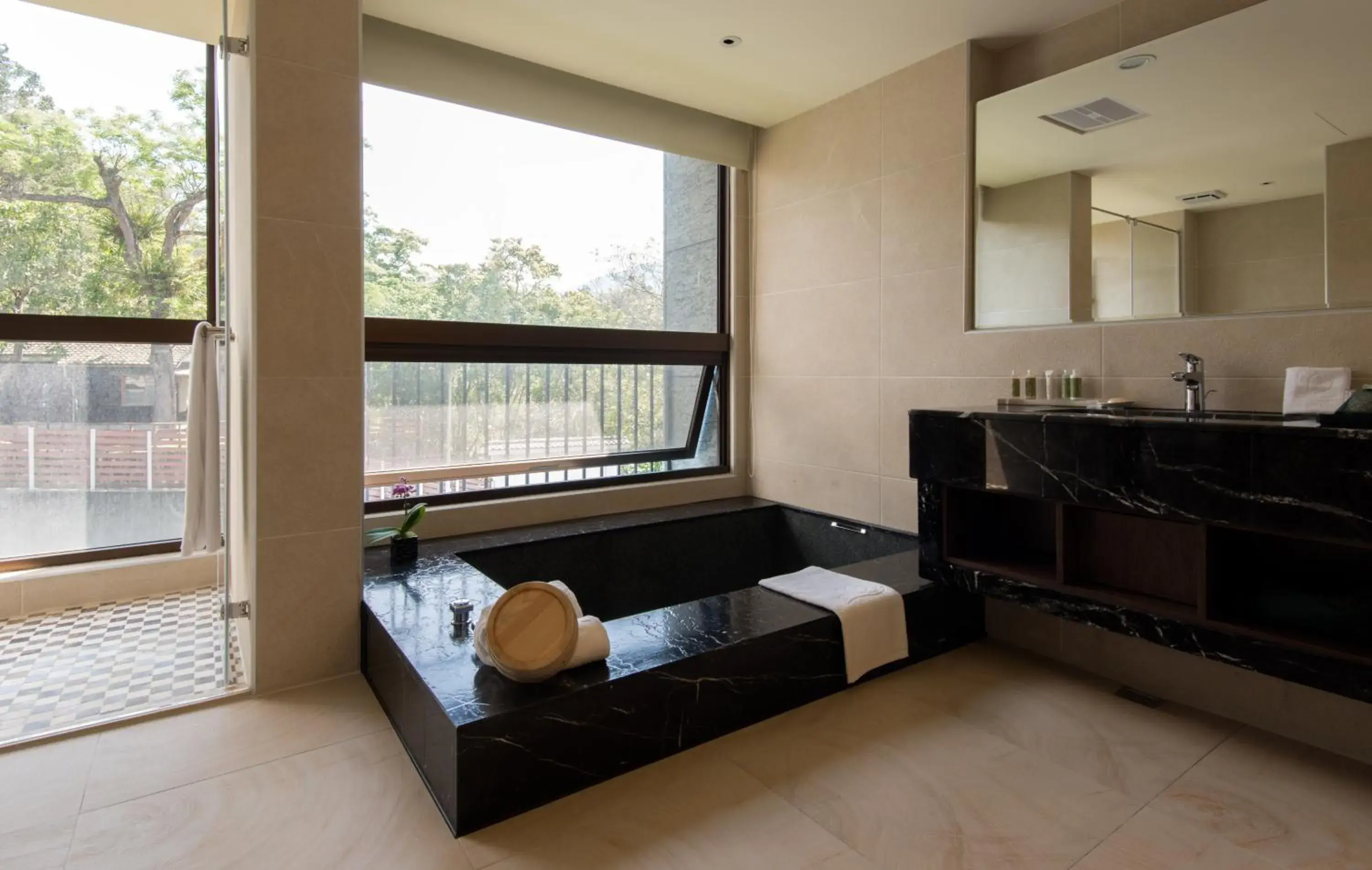 Bathroom in Fuli Hot Spring Resort Bathroom in Fuli Hot Spring Resort