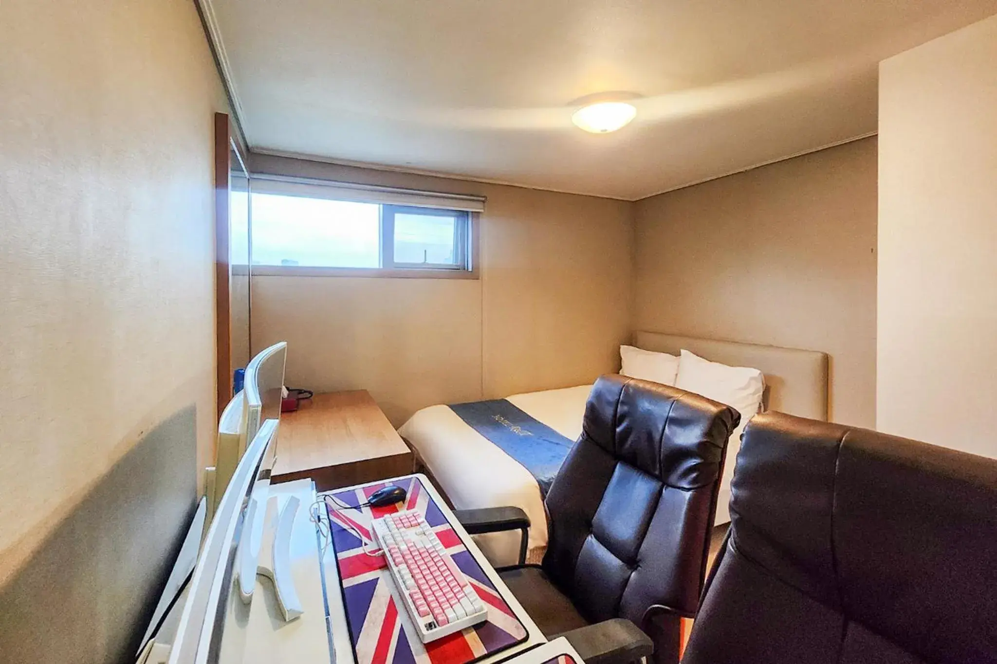 Bed in Joy Hotel Bed in Joy Hotel