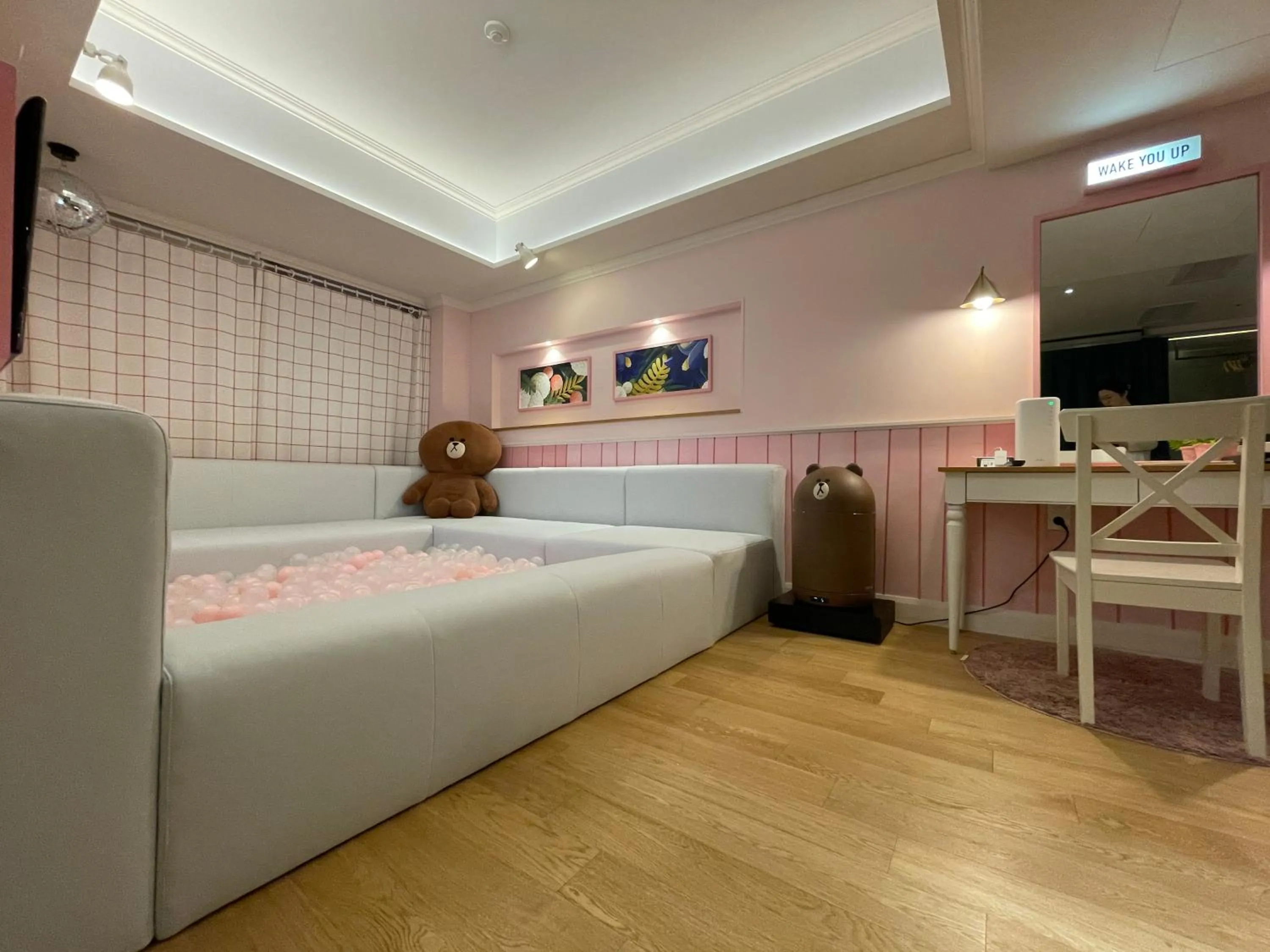 Bed in Sotetsu Hotels The Splaisir Seoul Myeongdong