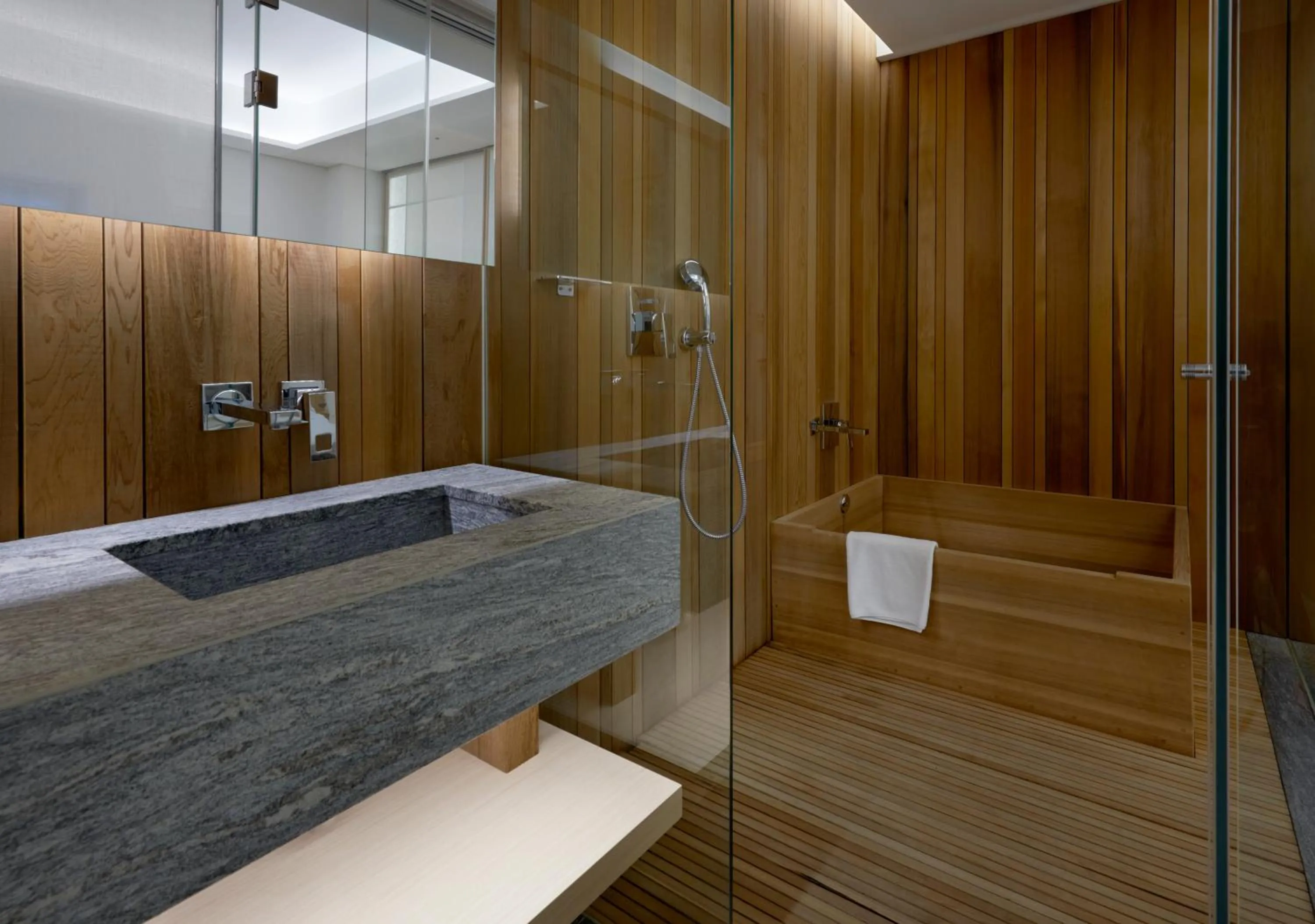 Bathroom in Sotetsu Hotels The Splaisir Seoul Myeongdong