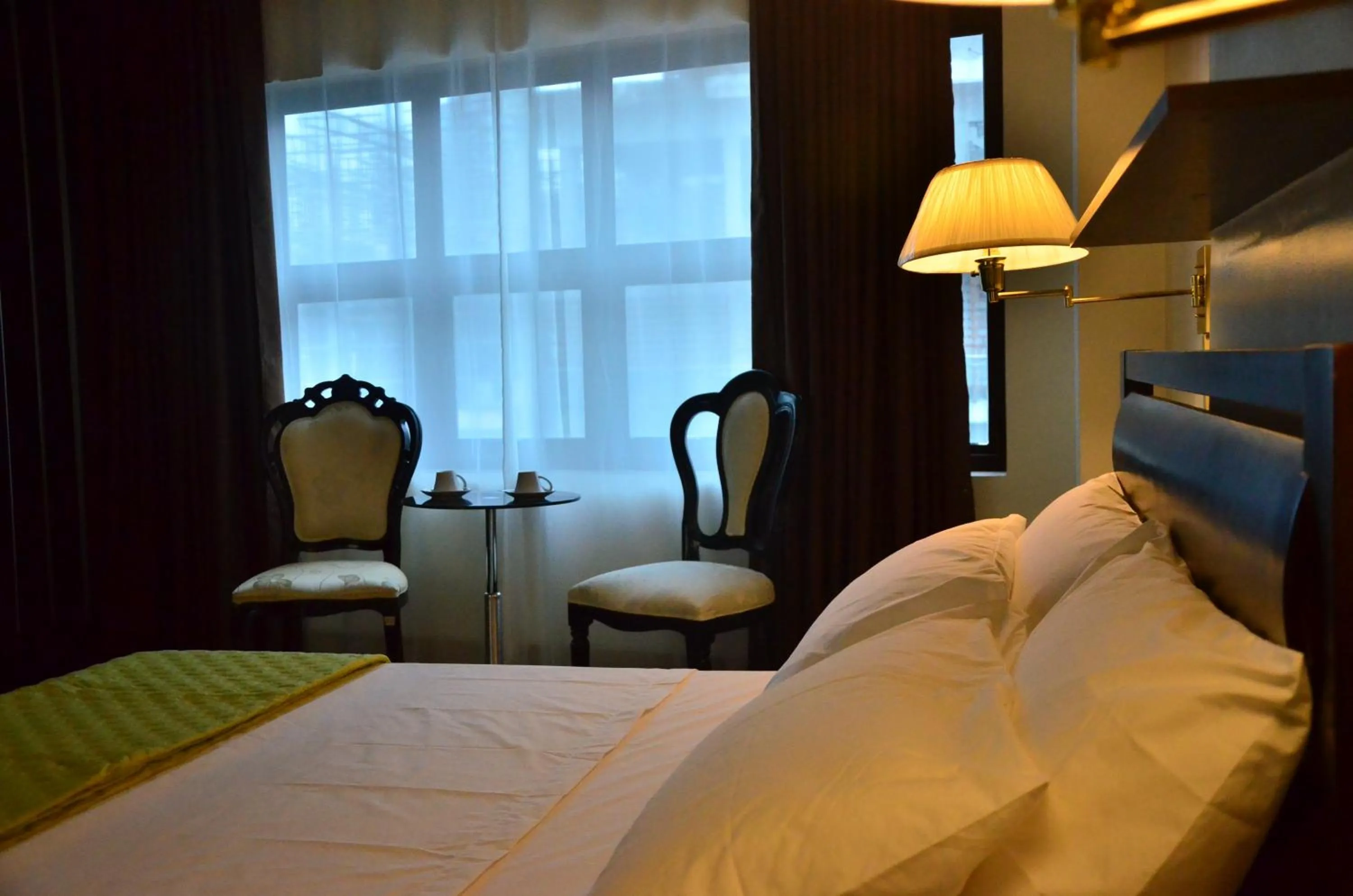 View (from property/room), Bed in Oriental Zen Suites